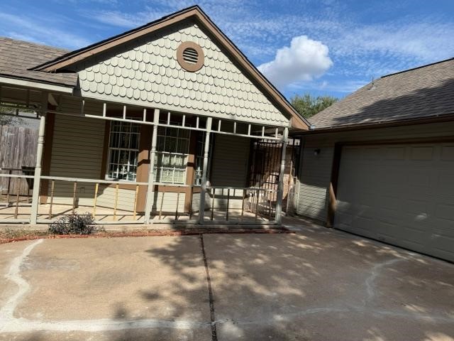 12010 Greenglade, Houston, TX 77099