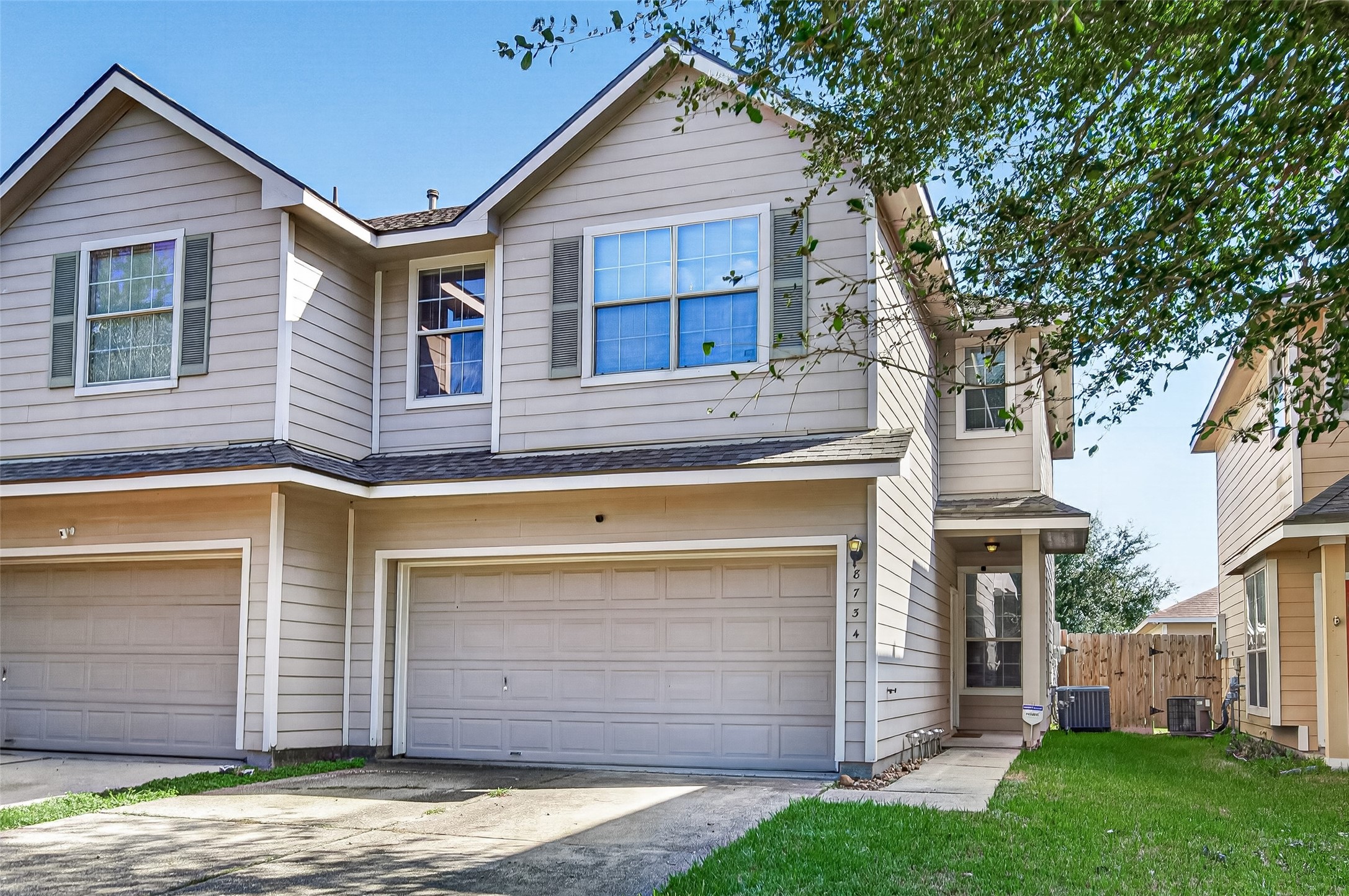 Welcome home!
8734 Thistlemoor Ln, Houston, TX 77044 Welcome home!
8734 Thistlemoor Ln, Houston, TX 77044