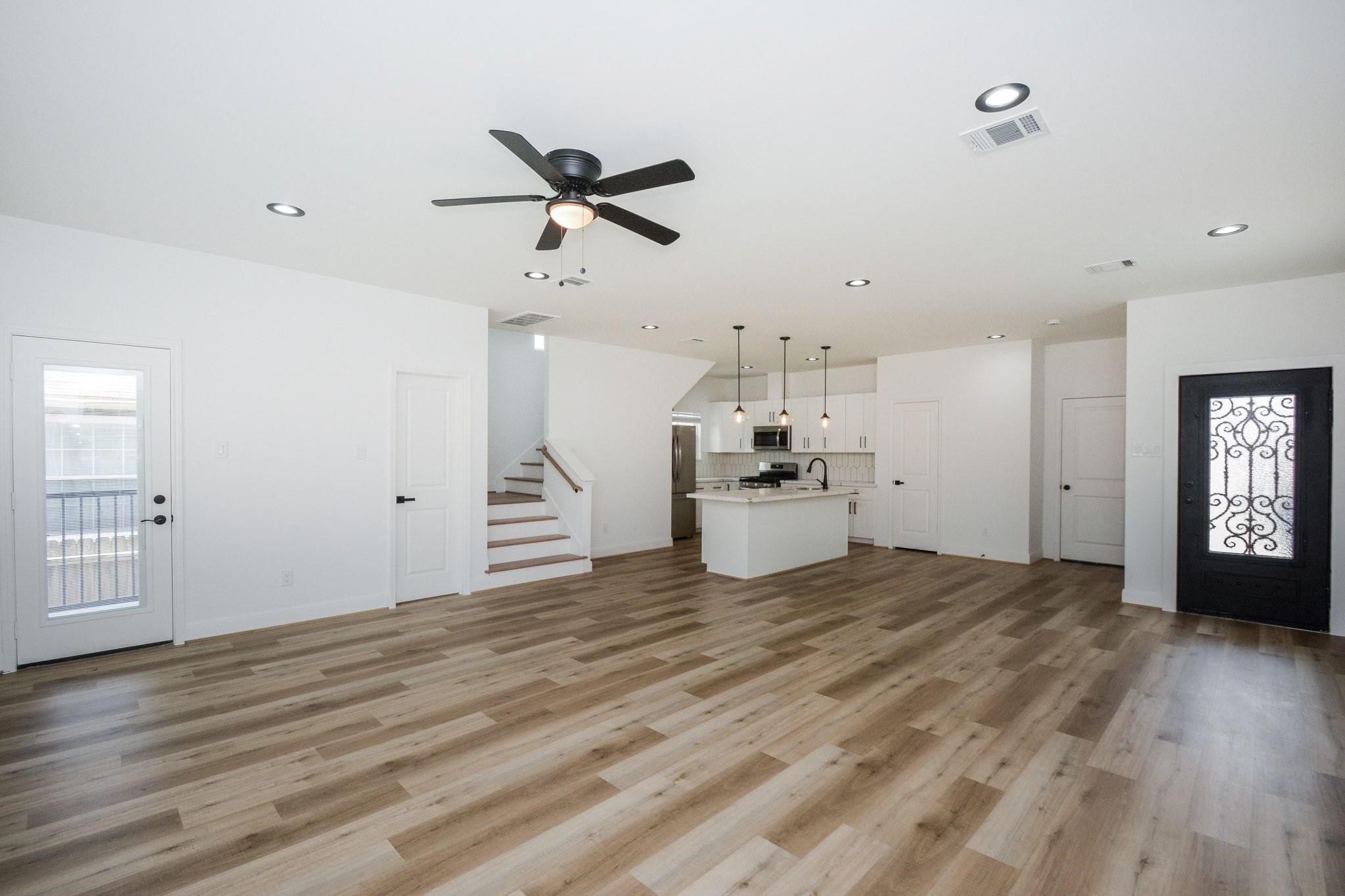 1415 E 35th Street, Houston, TX 77022