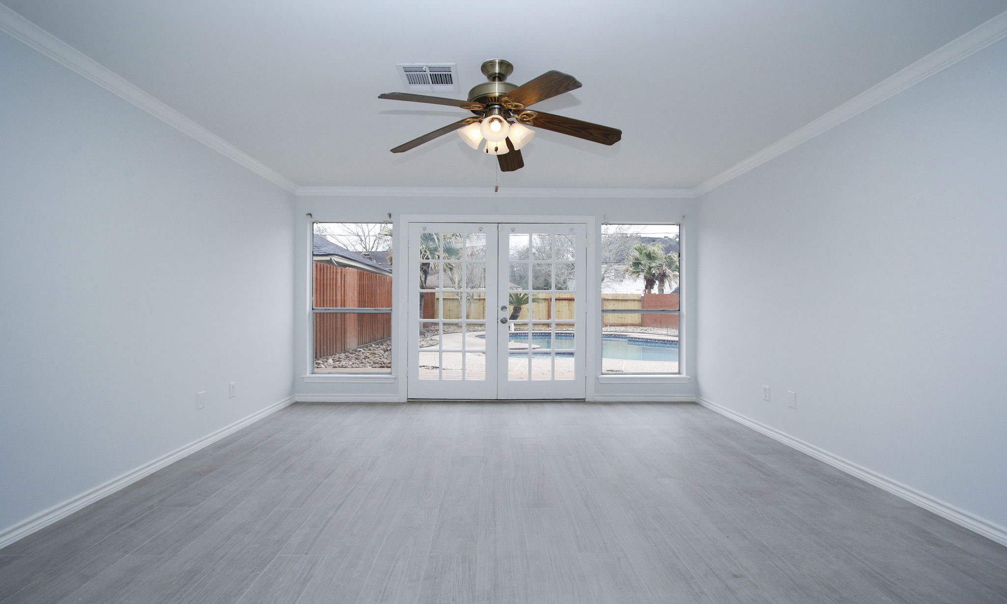 Primary downstairs bedroom
