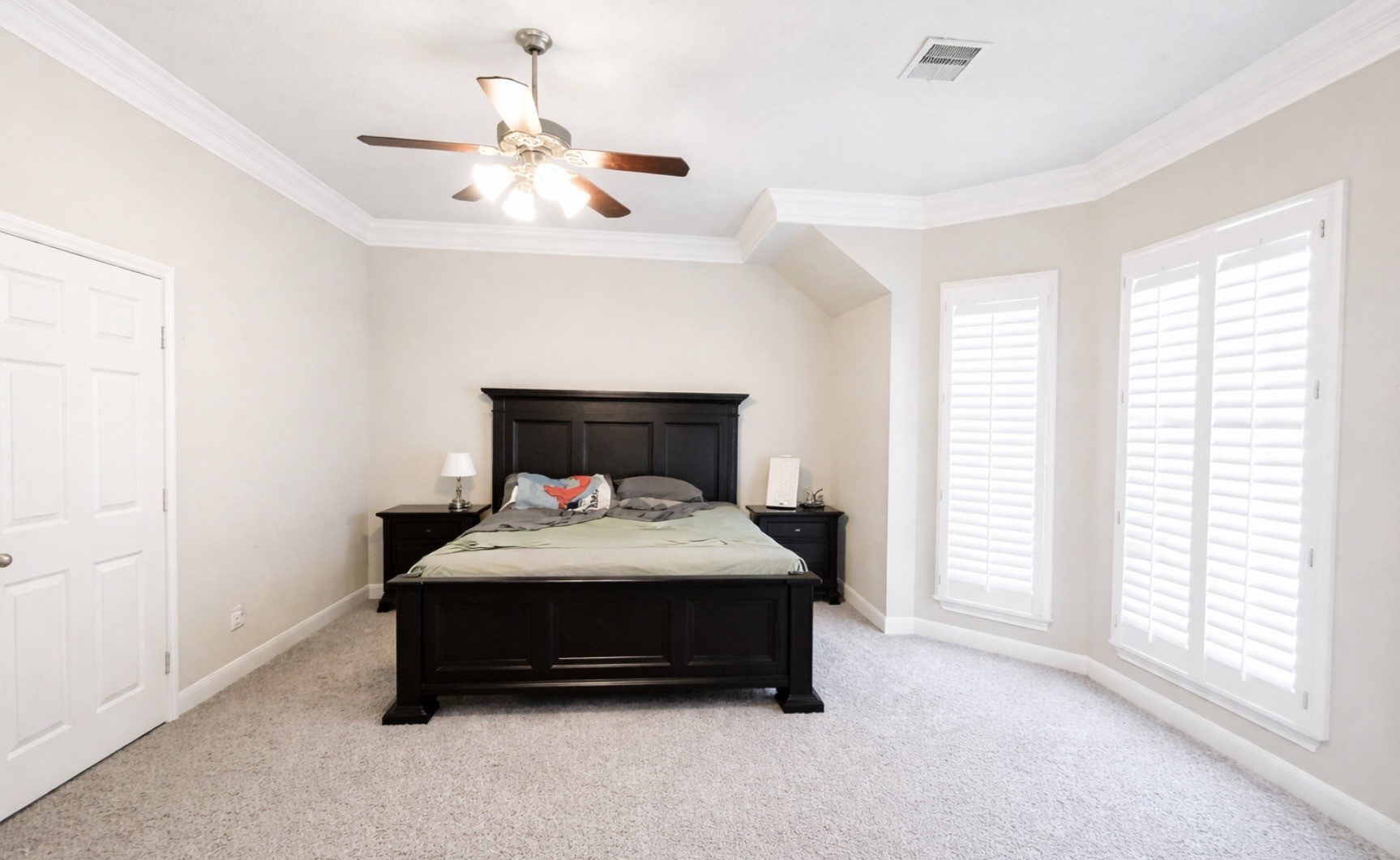 1012 Studer Street, Houston, TX 77007 1012 Studer Street, Houston, TX 77007