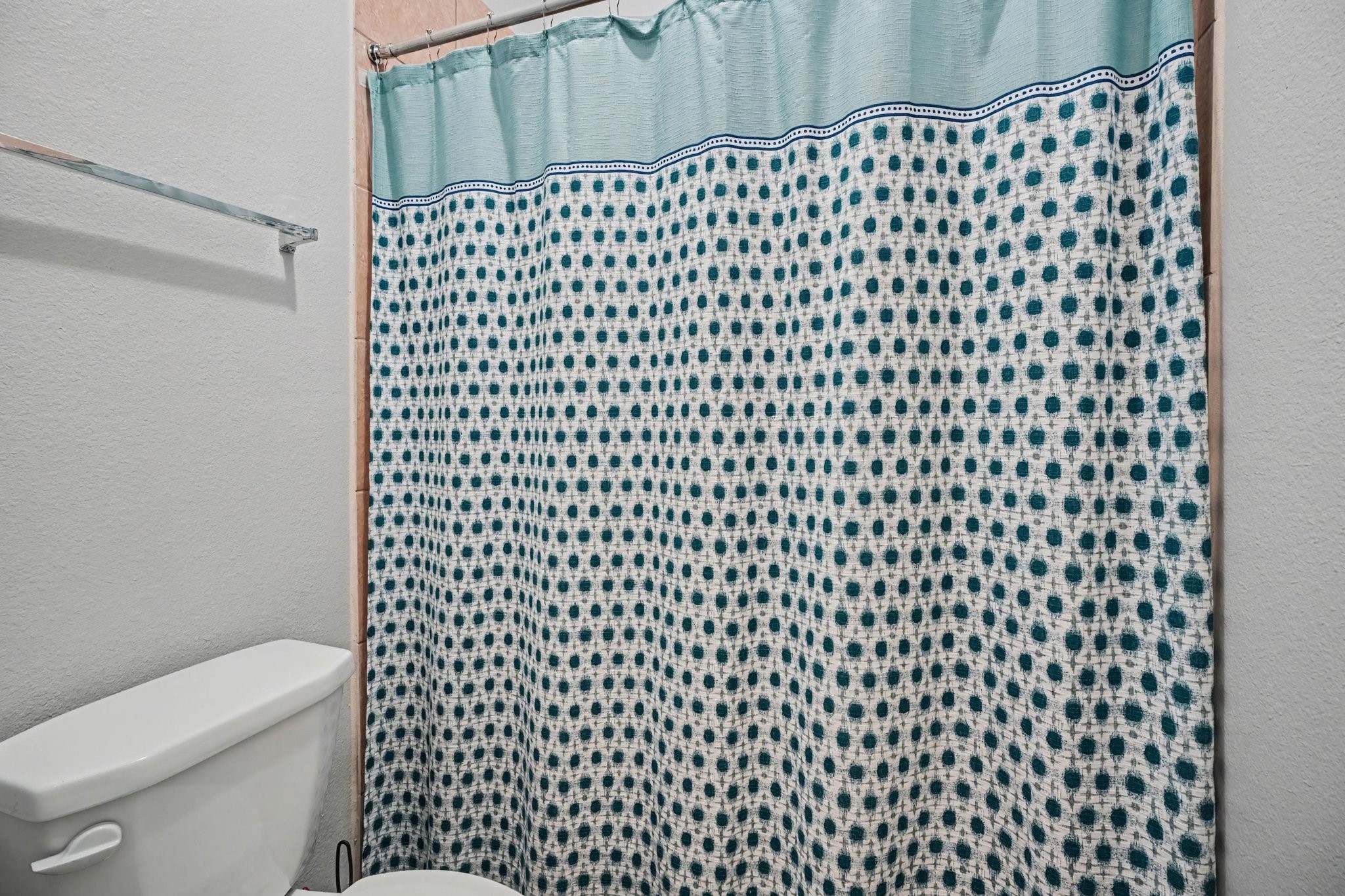 Full bathroom located upstairs.