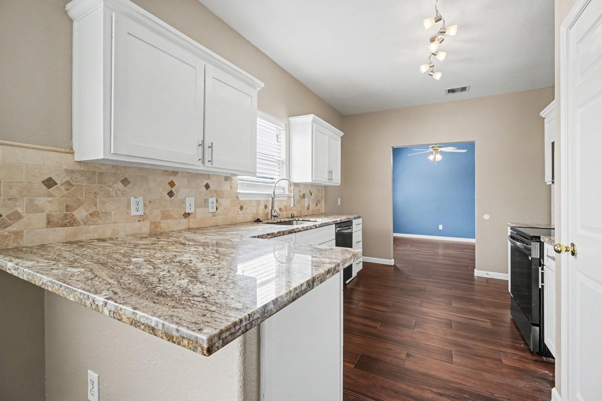 2622 Tarpon Drive, Texas City, TX 77591