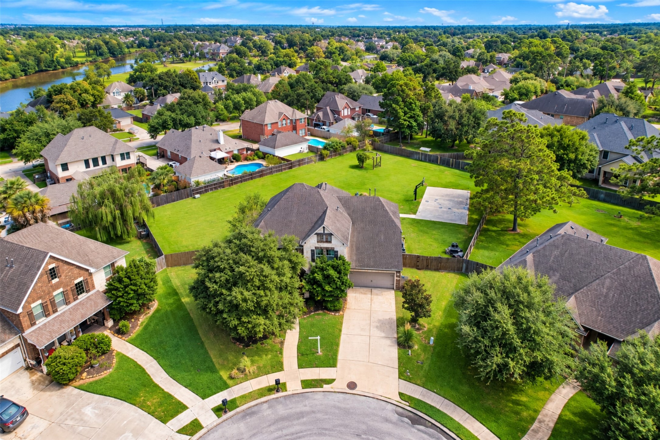 Aerial - the cul-de-sac lot, just under two-thirds of an acre