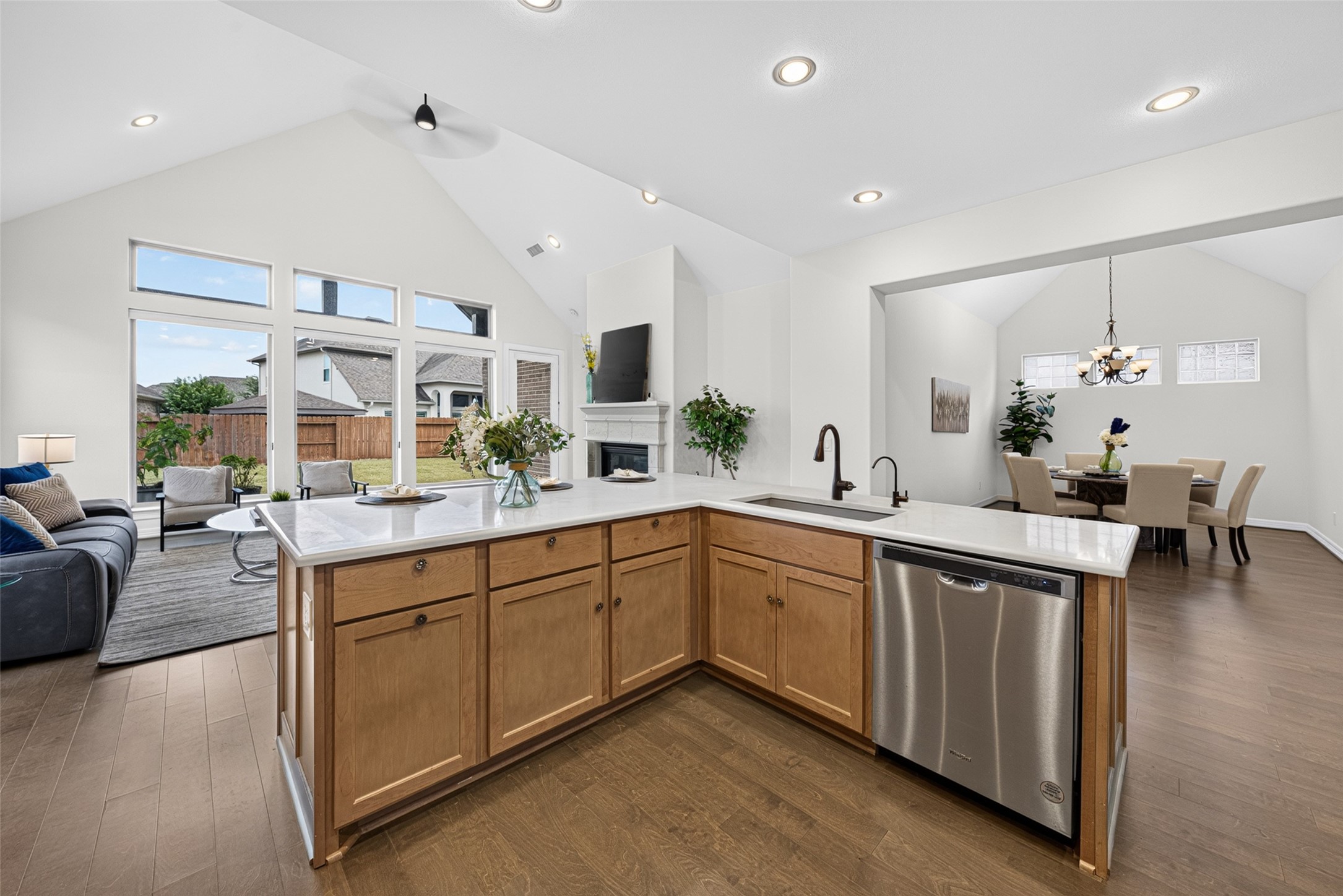 Designed with an open layout that keeps you connected to family and guests in the adjacent living area, it makes everyday routines feel warm and inclusive.