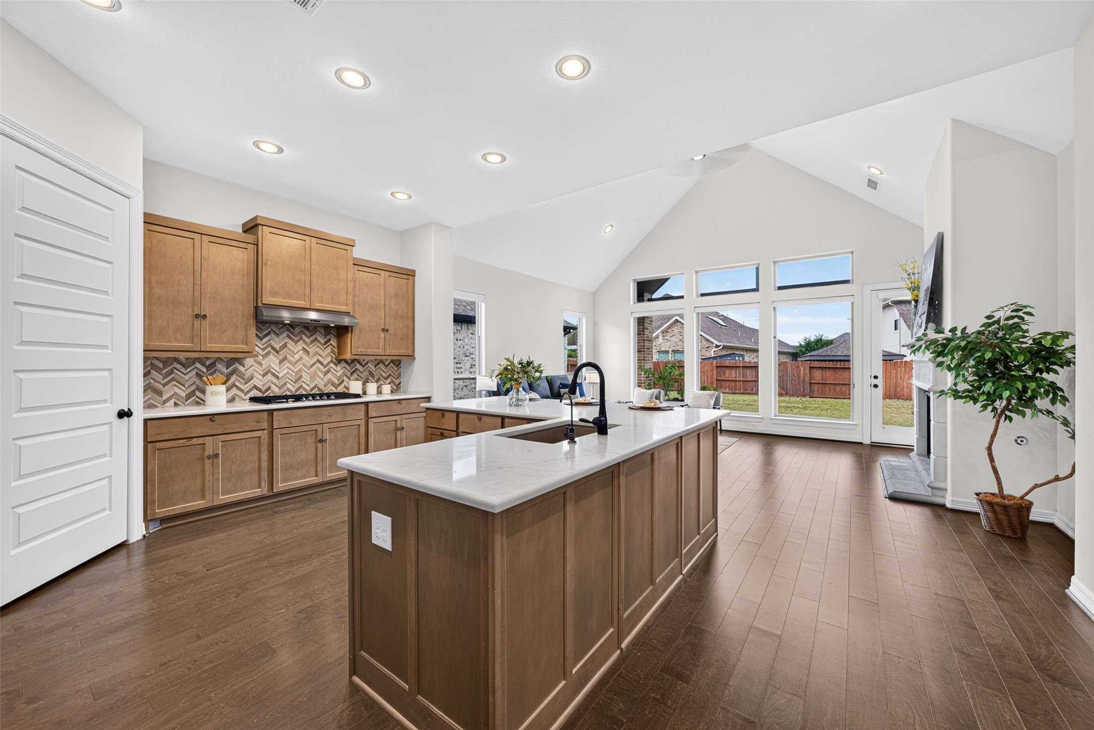 Together, these features elevate the kitchen into a high-functioning sanctuary designed for effortless cooking and effortless cleanup.