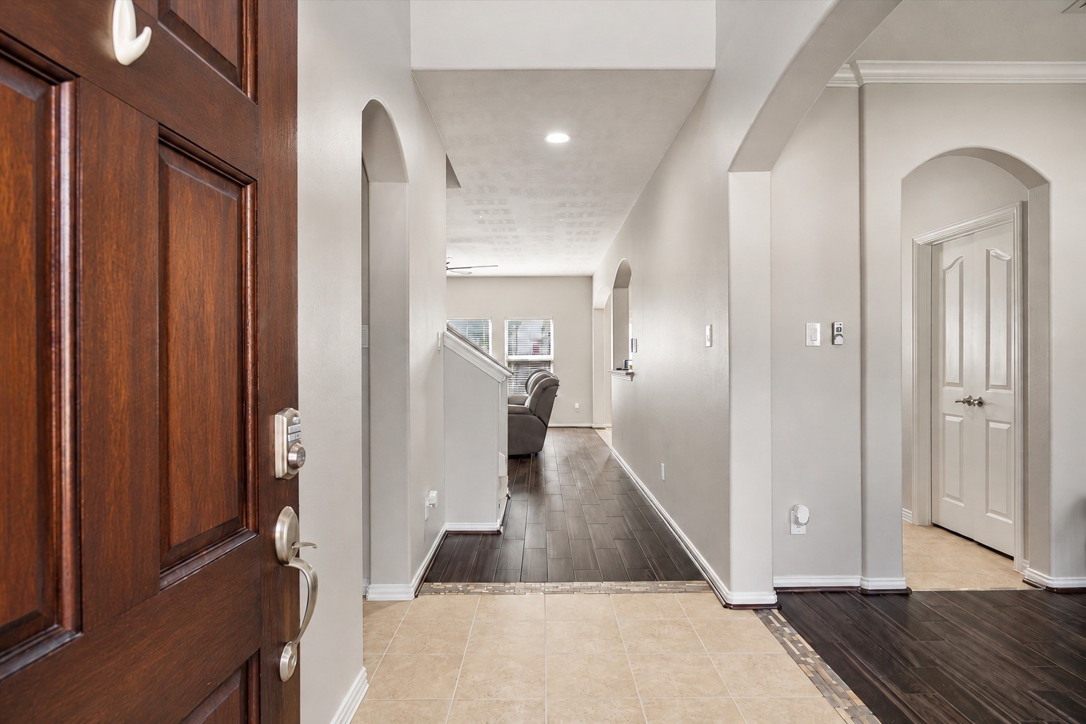 210 Chestnut Street, Baytown, TX 77520 210 Chestnut Street, Baytown, TX 77520