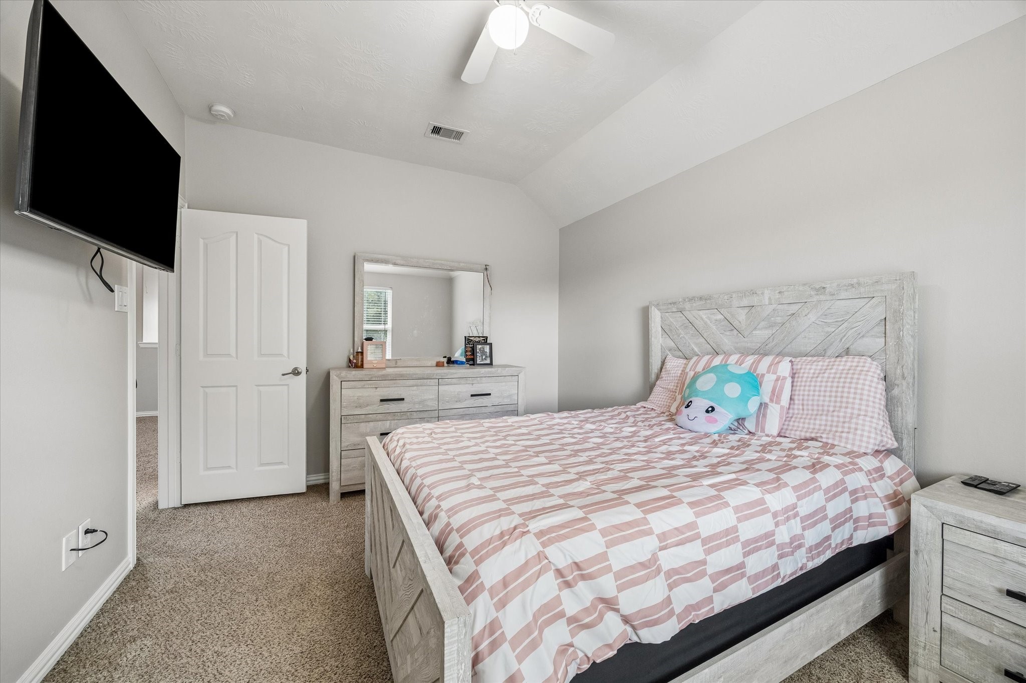 210 Chestnut Street, Baytown, TX 77520