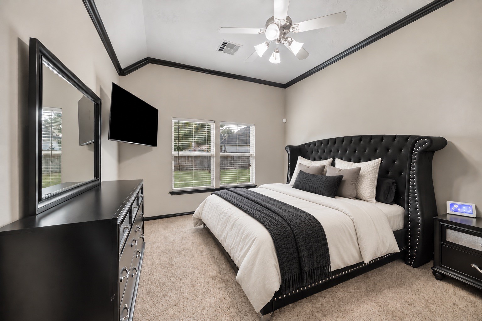 210 Chestnut Street, Baytown, TX 77520