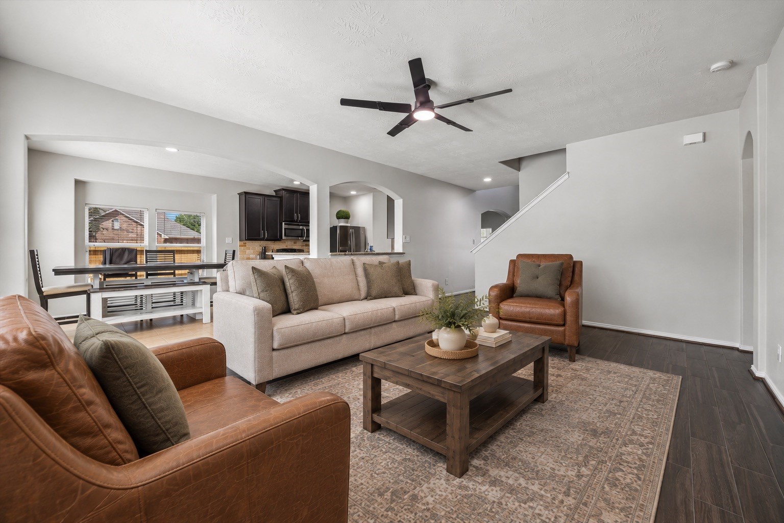 210 Chestnut Street, Baytown, TX 77520 210 Chestnut Street, Baytown, TX 77520