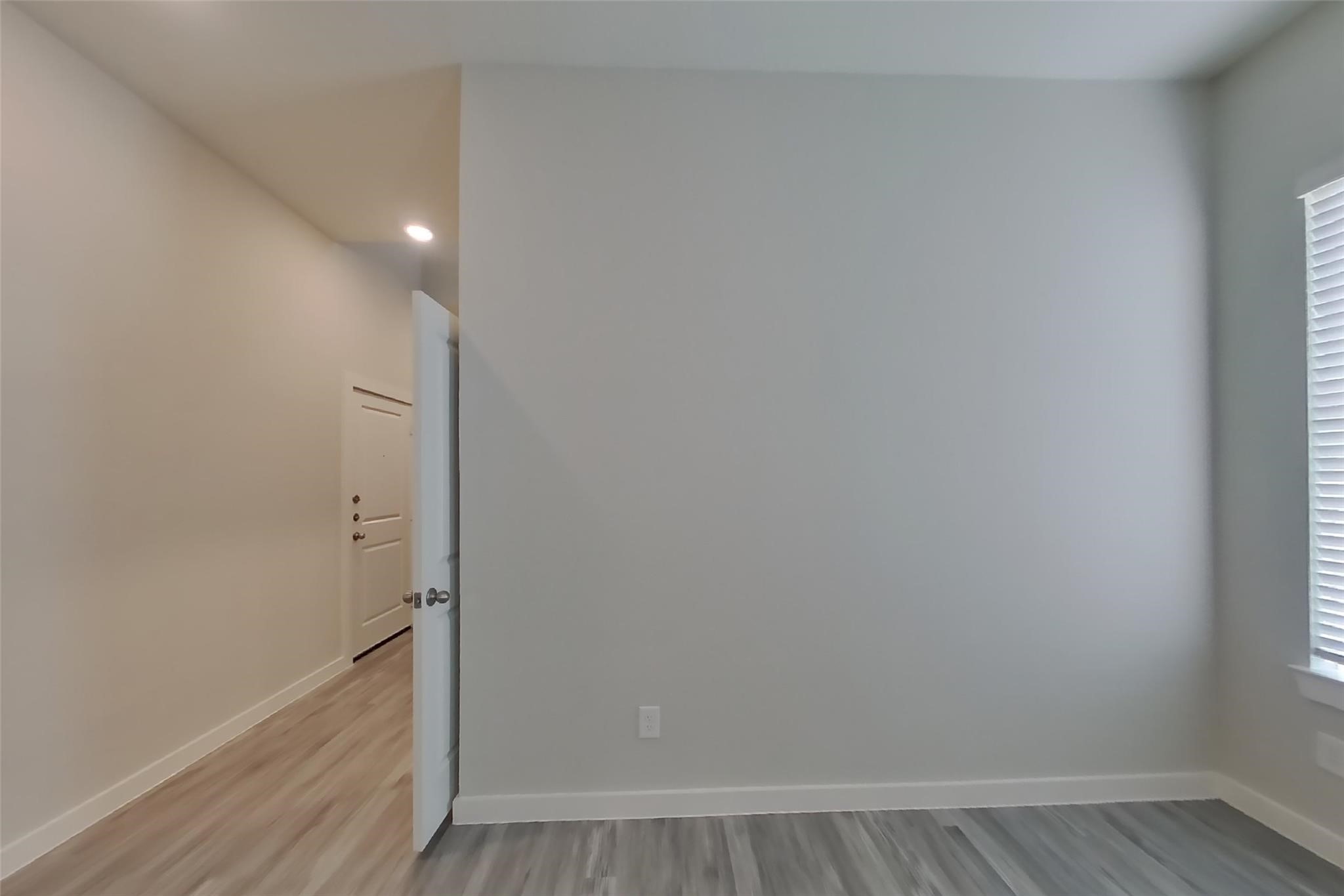 9835 Willow Creek Commerce, #212, Tomball, TX 77375 9835 Willow Creek Commerce, #212, Tomball, TX 77375