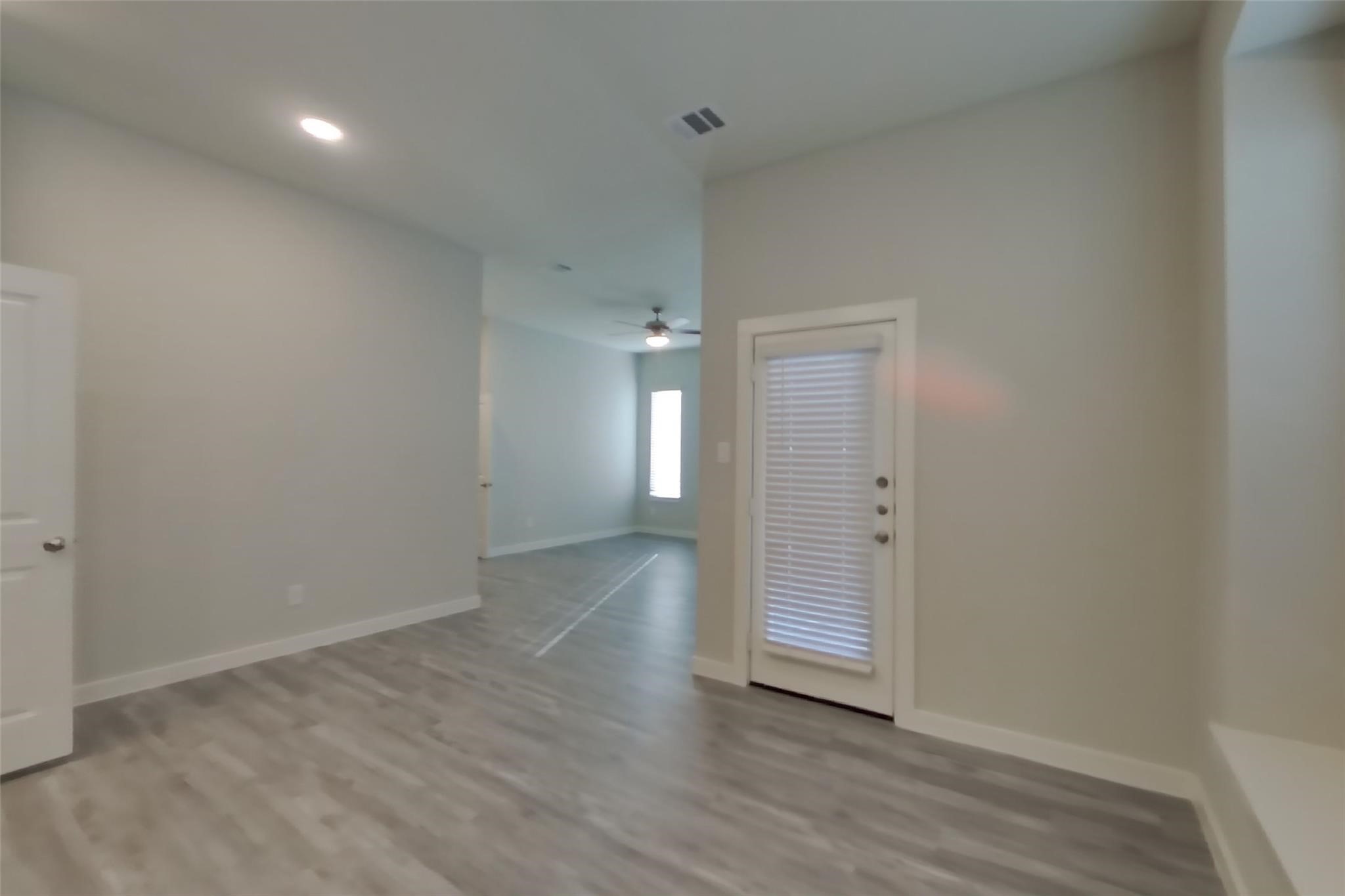 9835 Willow Creek Commerce, #212, Tomball, TX 77375 9835 Willow Creek Commerce, #212, Tomball, TX 77375
