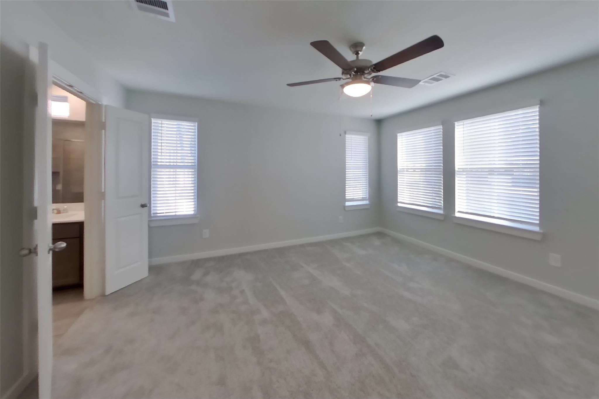 9835 Willow Creek Commerce, #212, Tomball, TX 77375