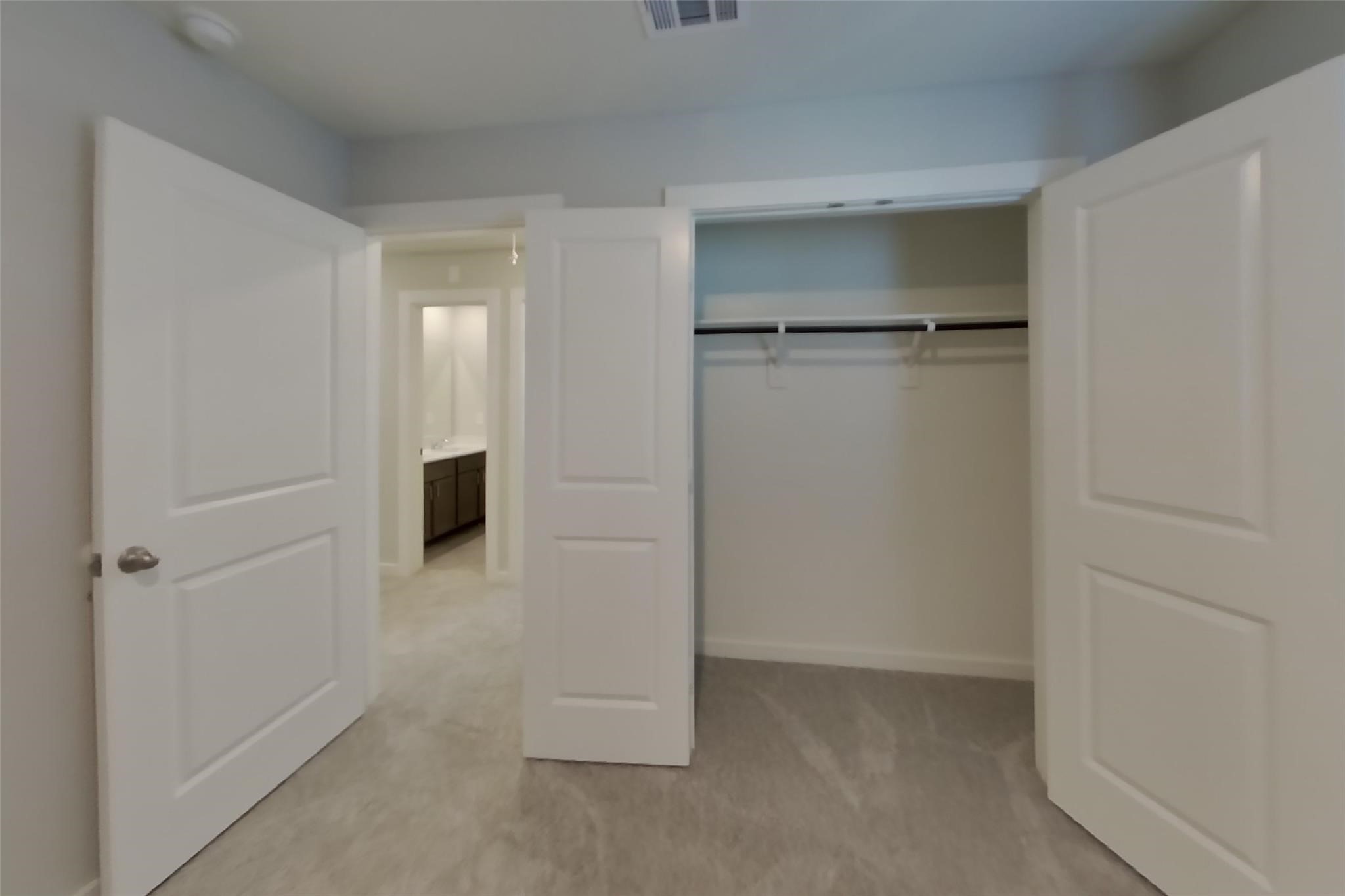 9835 Willow Creek Commerce, #212, Tomball, TX 77375