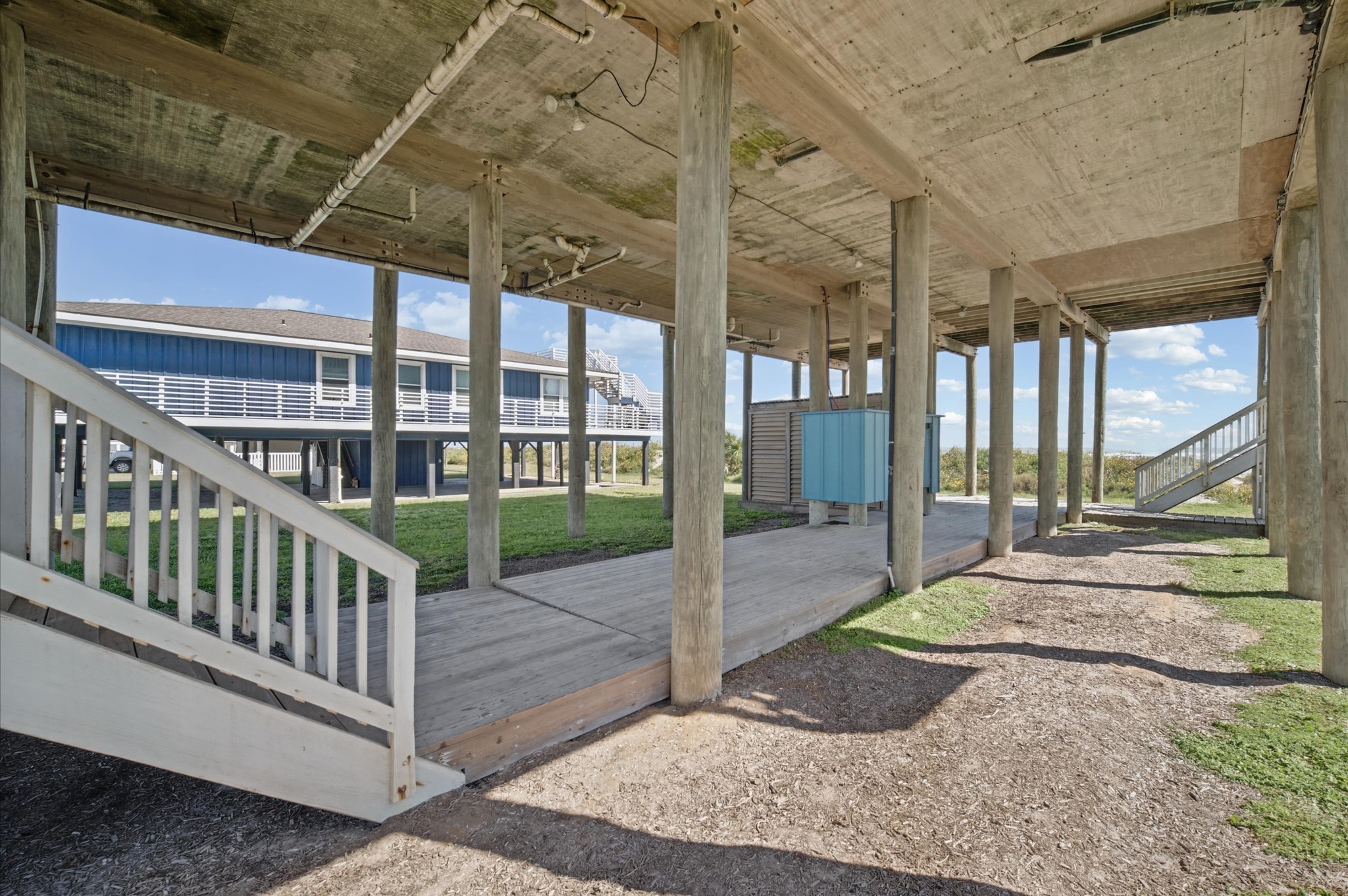 16627 Jamaica Beach Road, Galveston, TX 77554