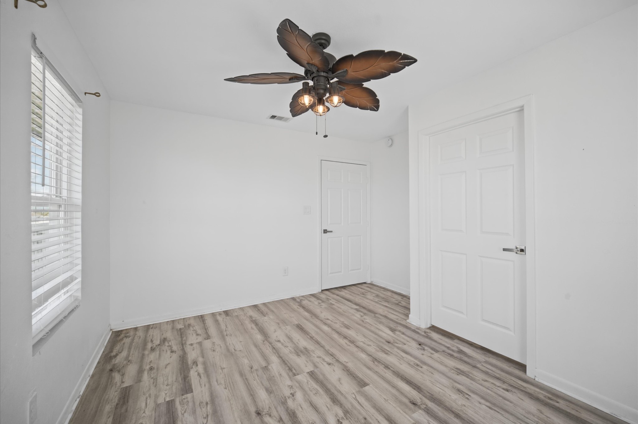 16627 Jamaica Beach Road, Galveston, TX 77554