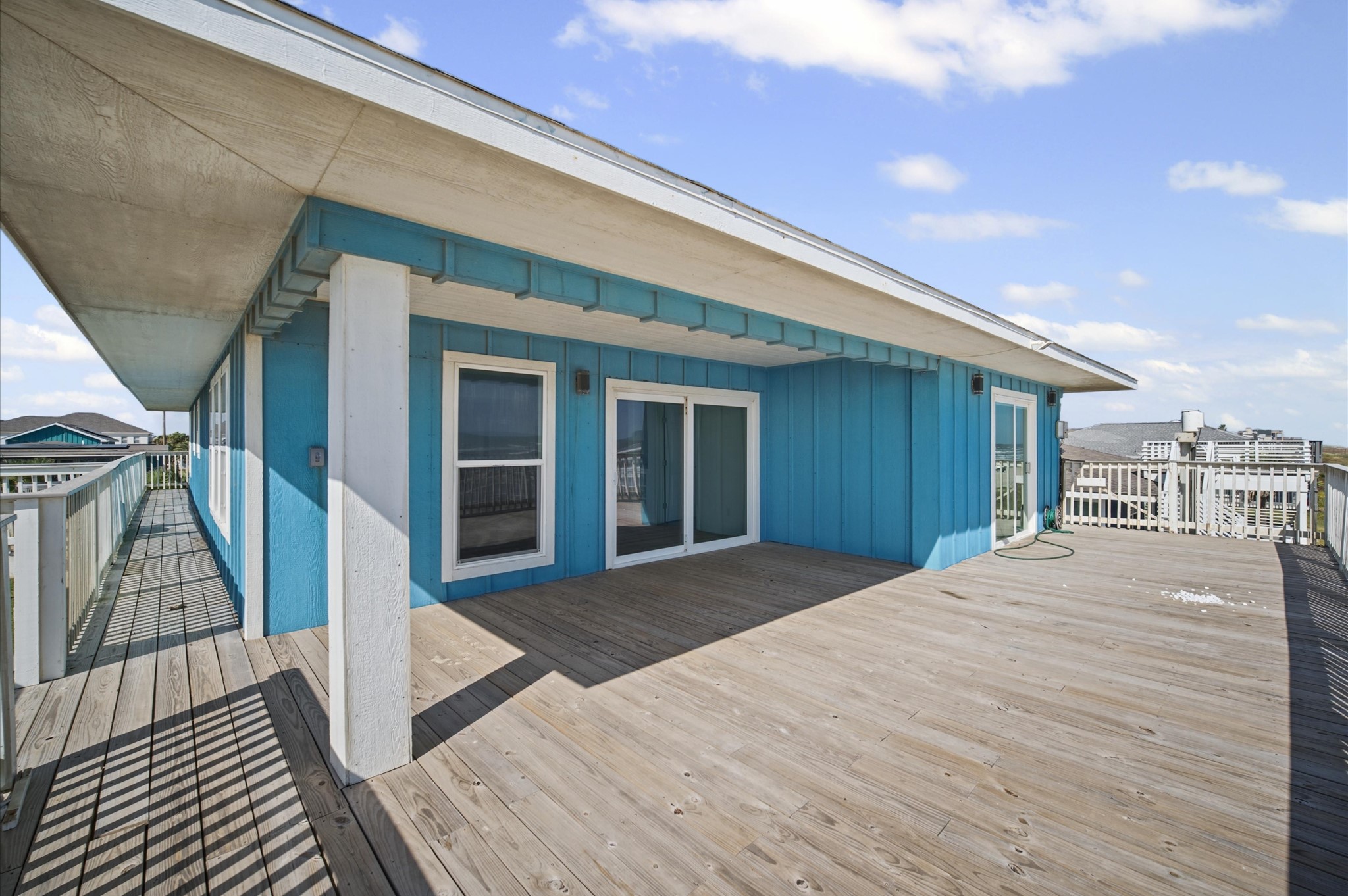 16627 Jamaica Beach Road, Galveston, TX 77554