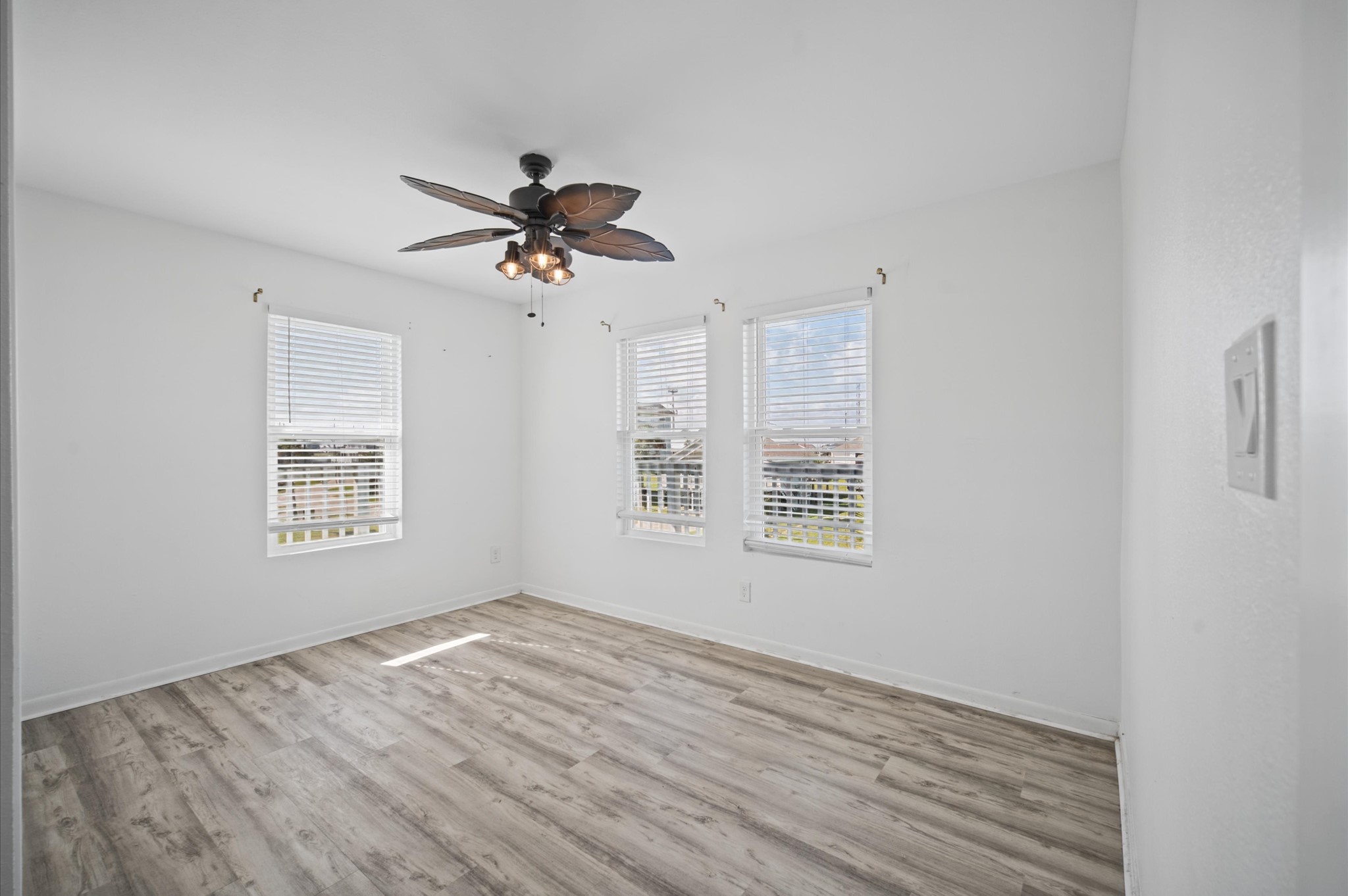 16627 Jamaica Beach Road, Galveston, TX 77554
