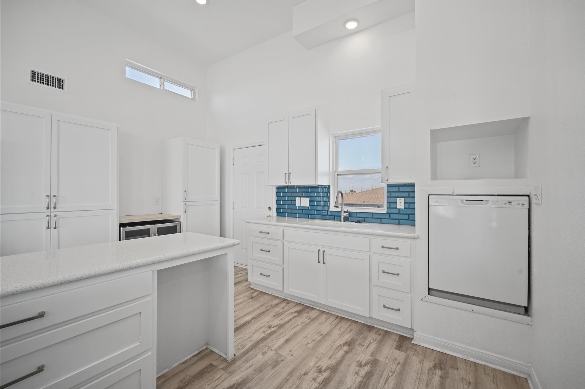 16627 Jamaica Beach Road, Galveston, TX 77554