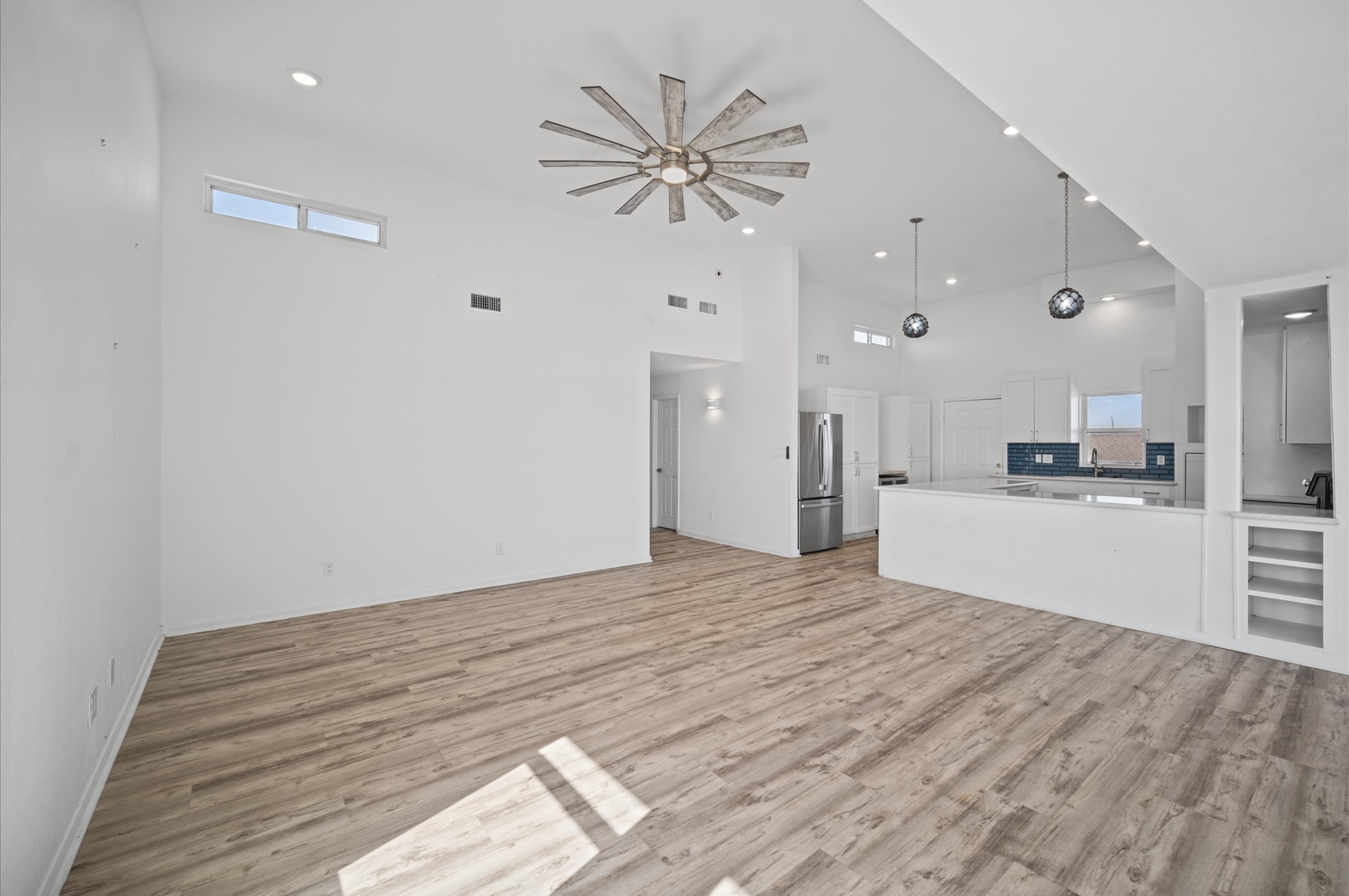 16627 Jamaica Beach Road, Galveston, TX 77554