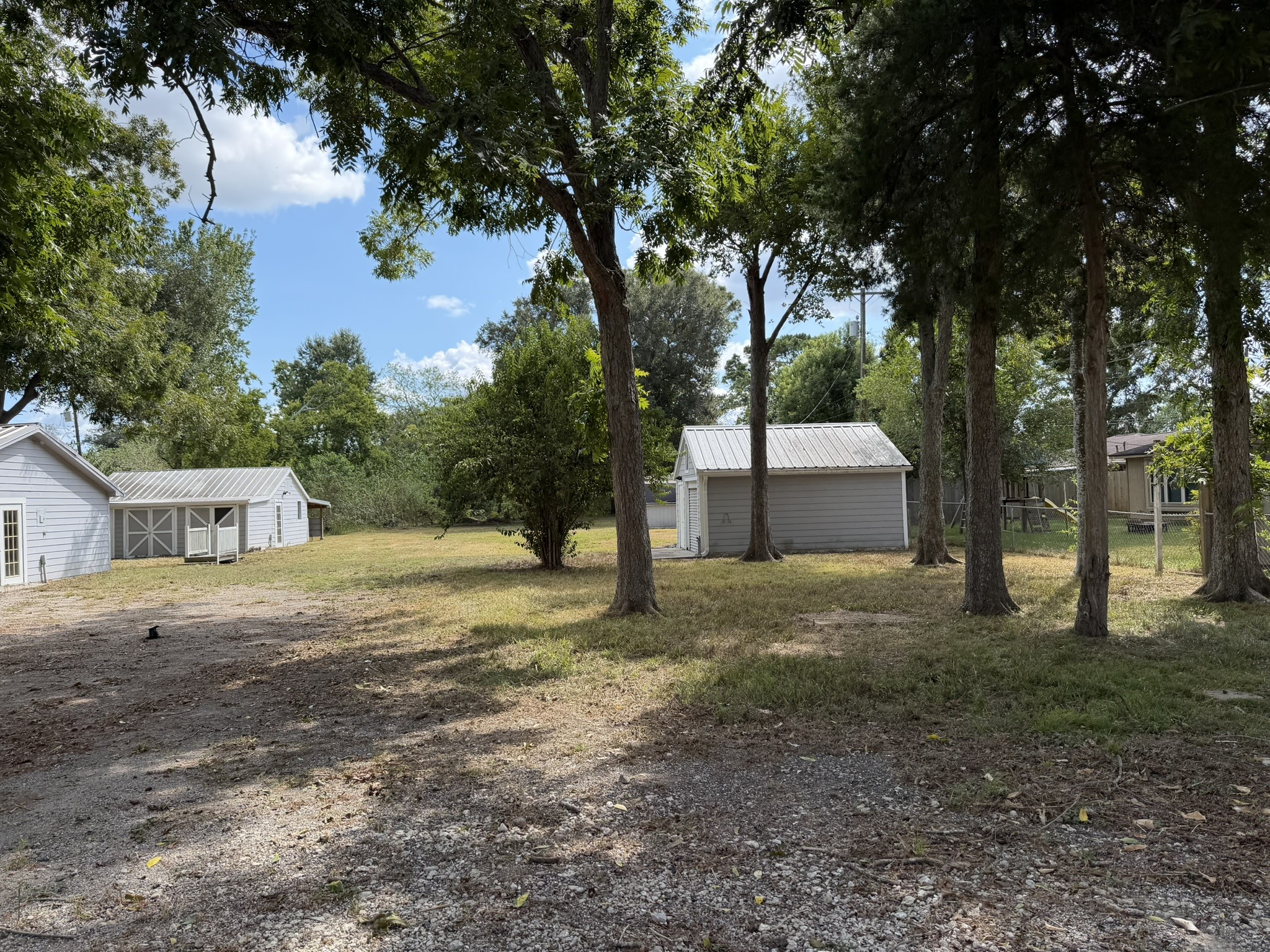 804 Tovrea Road, Alvin, TX 77511 804 Tovrea Road, Alvin, TX 77511