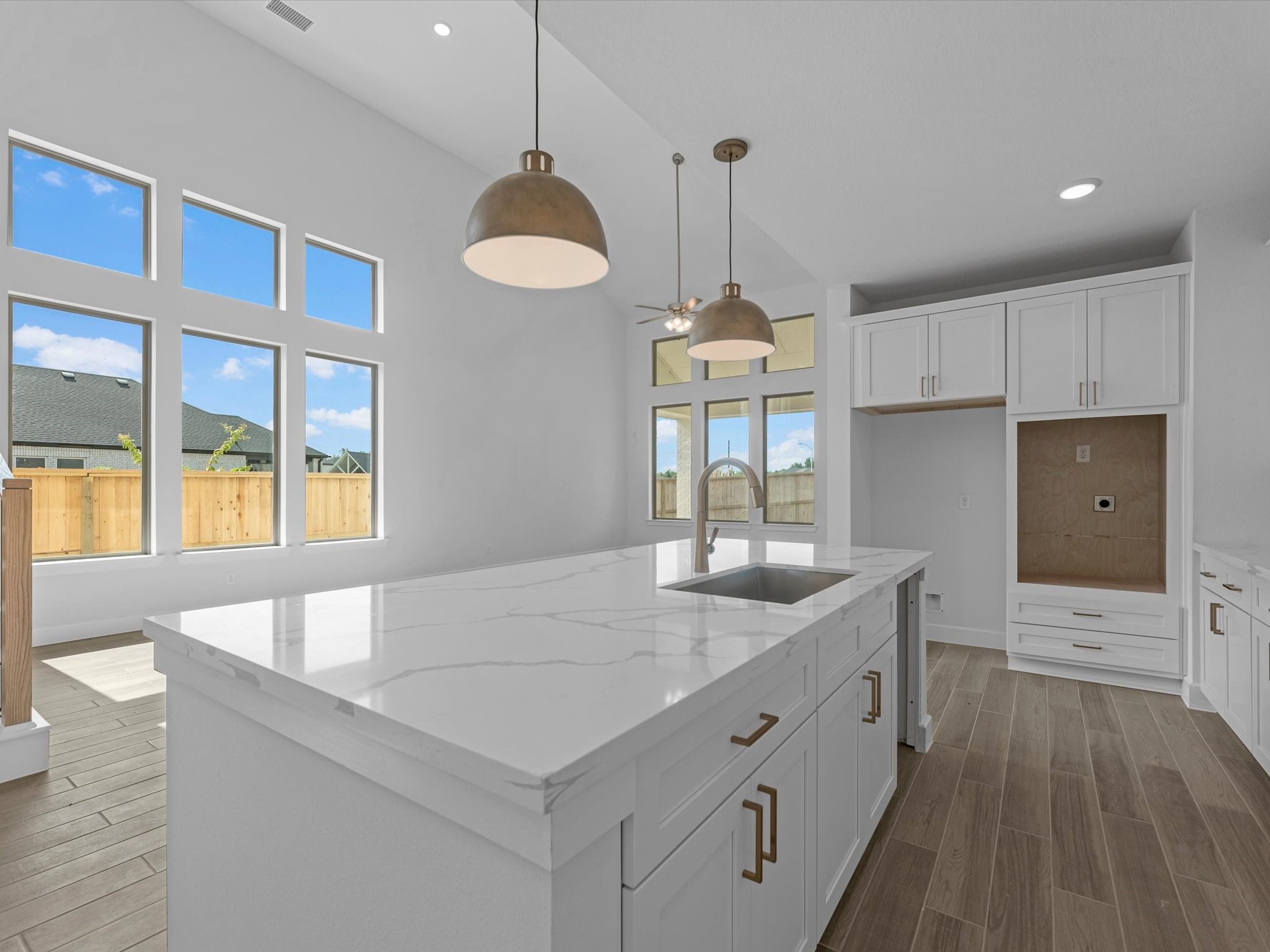 1131 Village Falls Drive, Missouri City, TX 77459