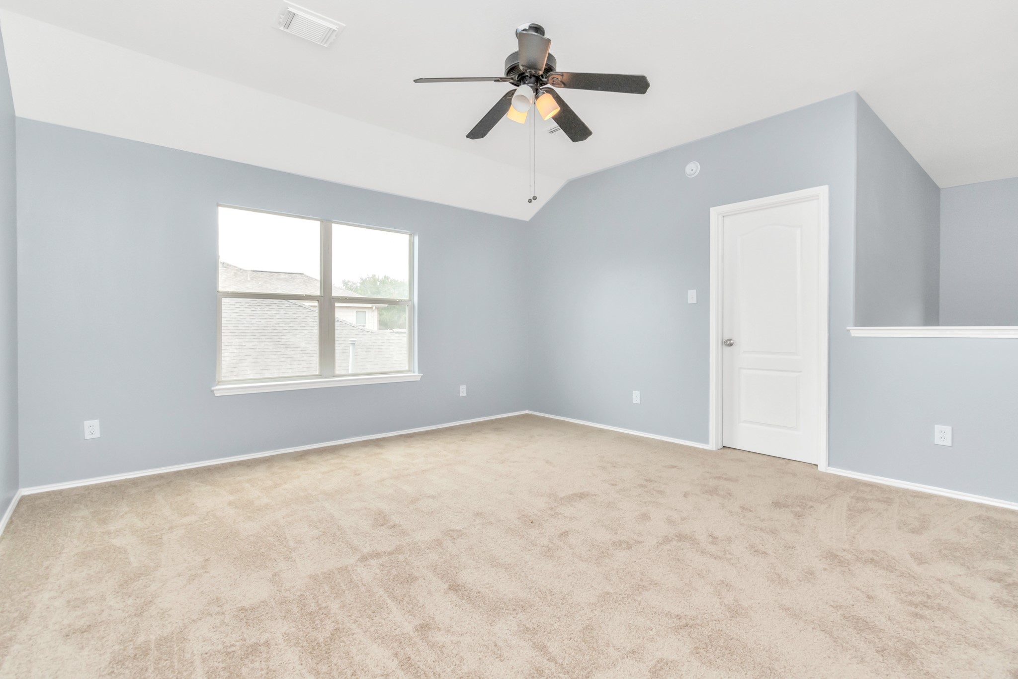 2921 Meridian Bay Lane, Dickinson, TX 77539