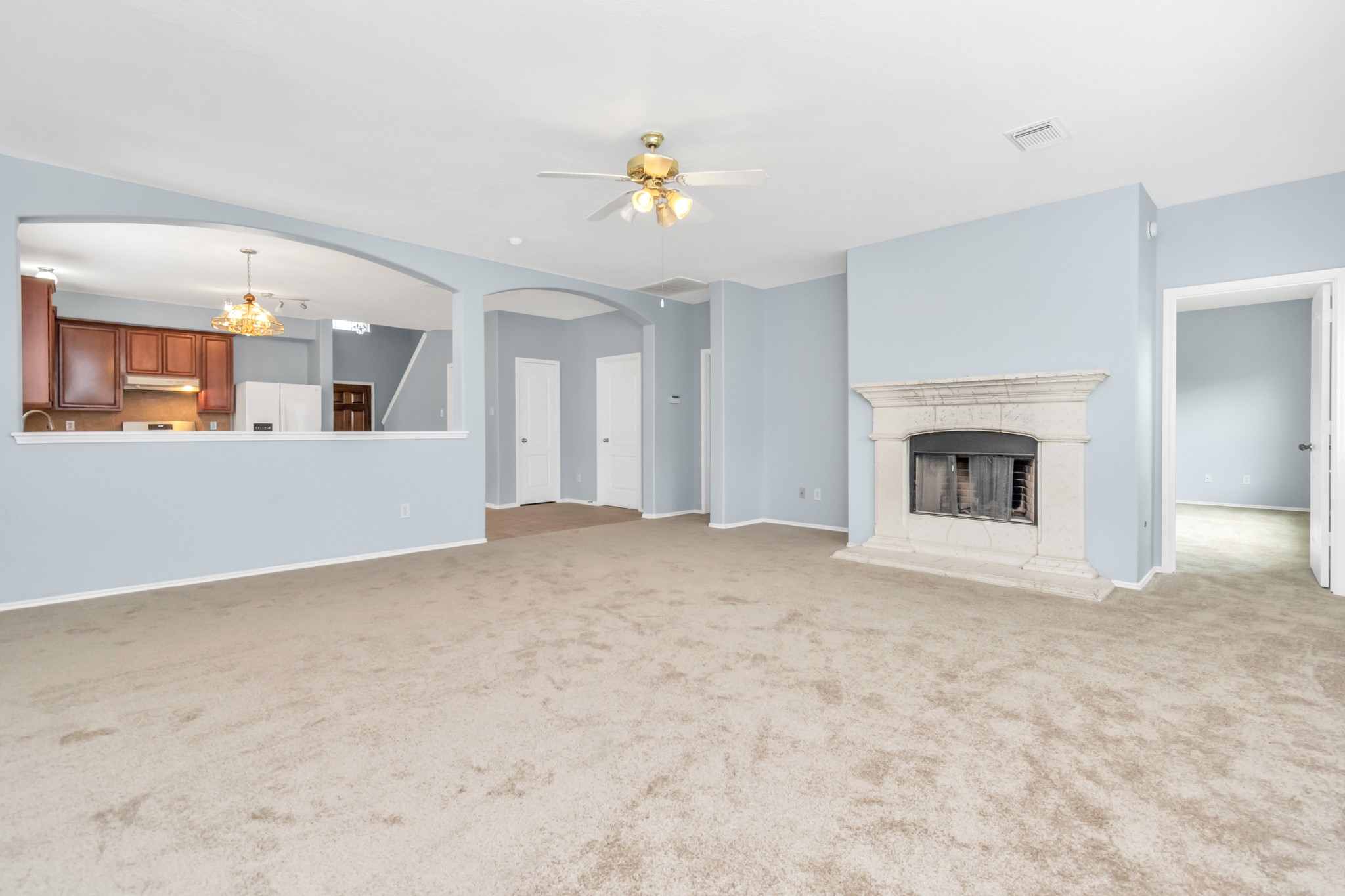 2921 Meridian Bay Lane, Dickinson, TX 77539
