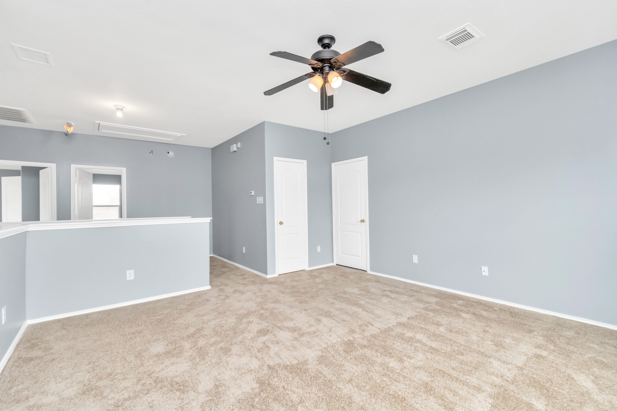 2921 Meridian Bay Lane, Dickinson, TX 77539