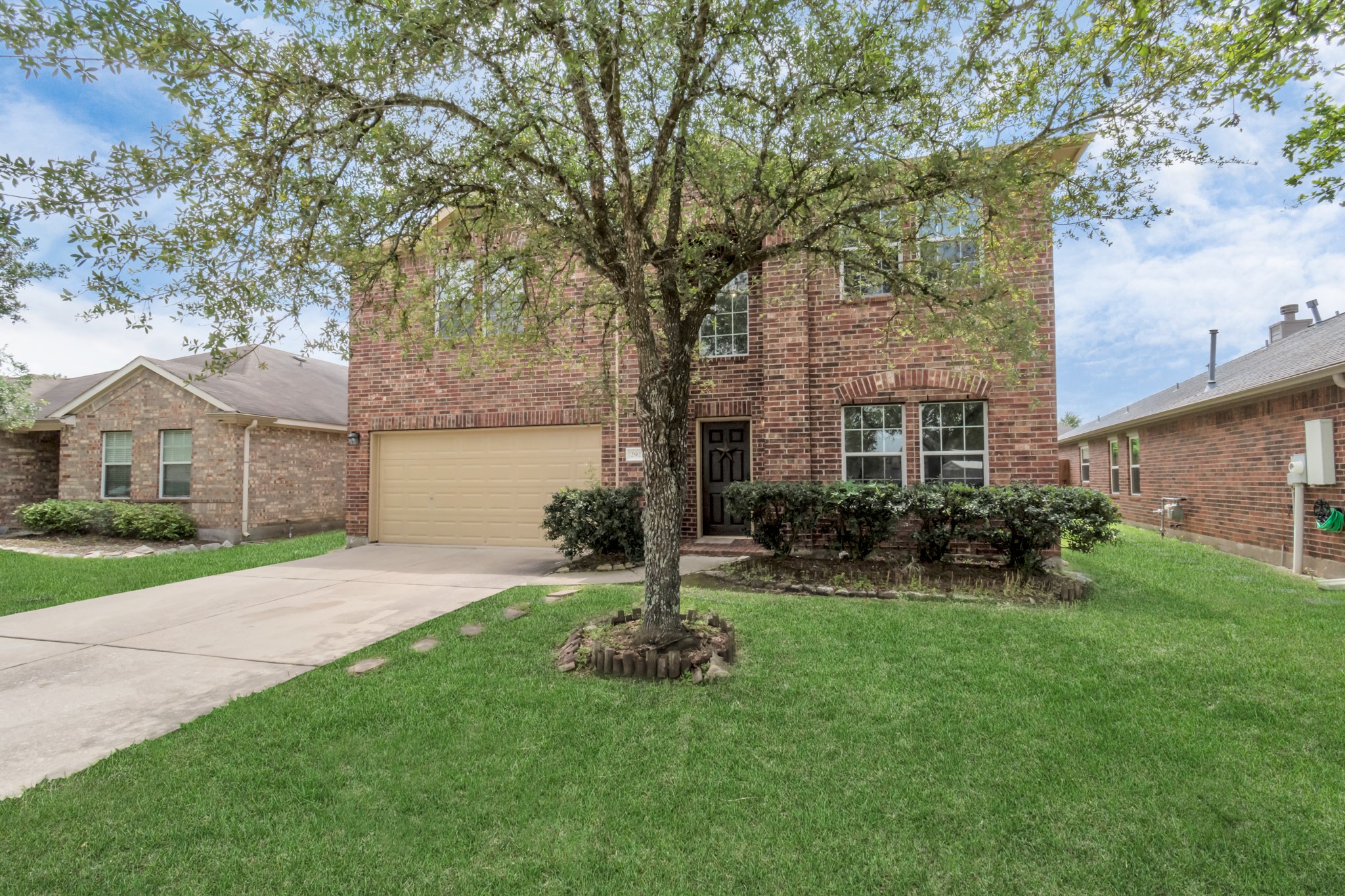 2921 Meridian Bay Lane, Dickinson, TX 77539 2921 Meridian Bay Lane, Dickinson, TX 77539