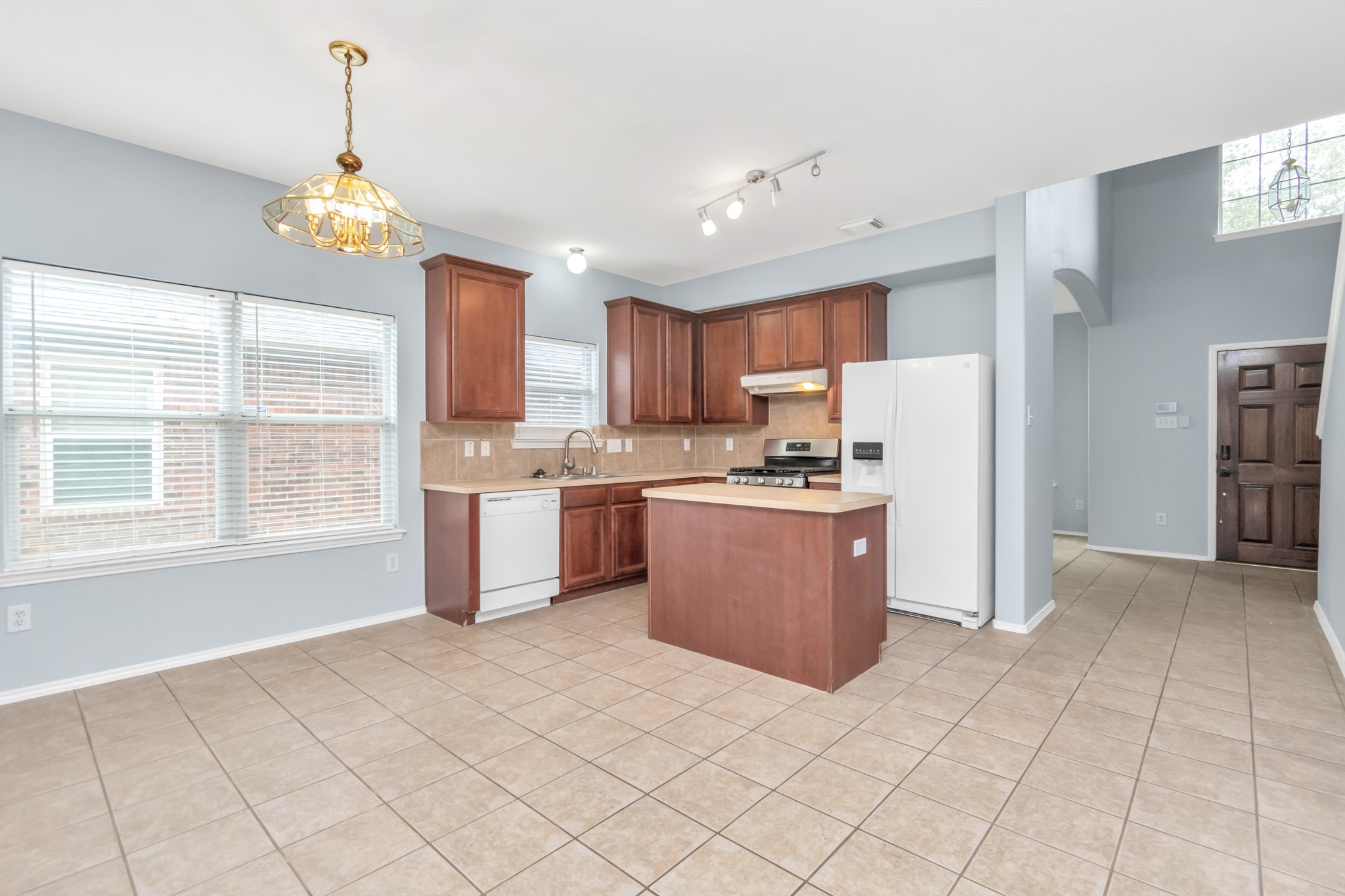 2921 Meridian Bay Lane, Dickinson, TX 77539