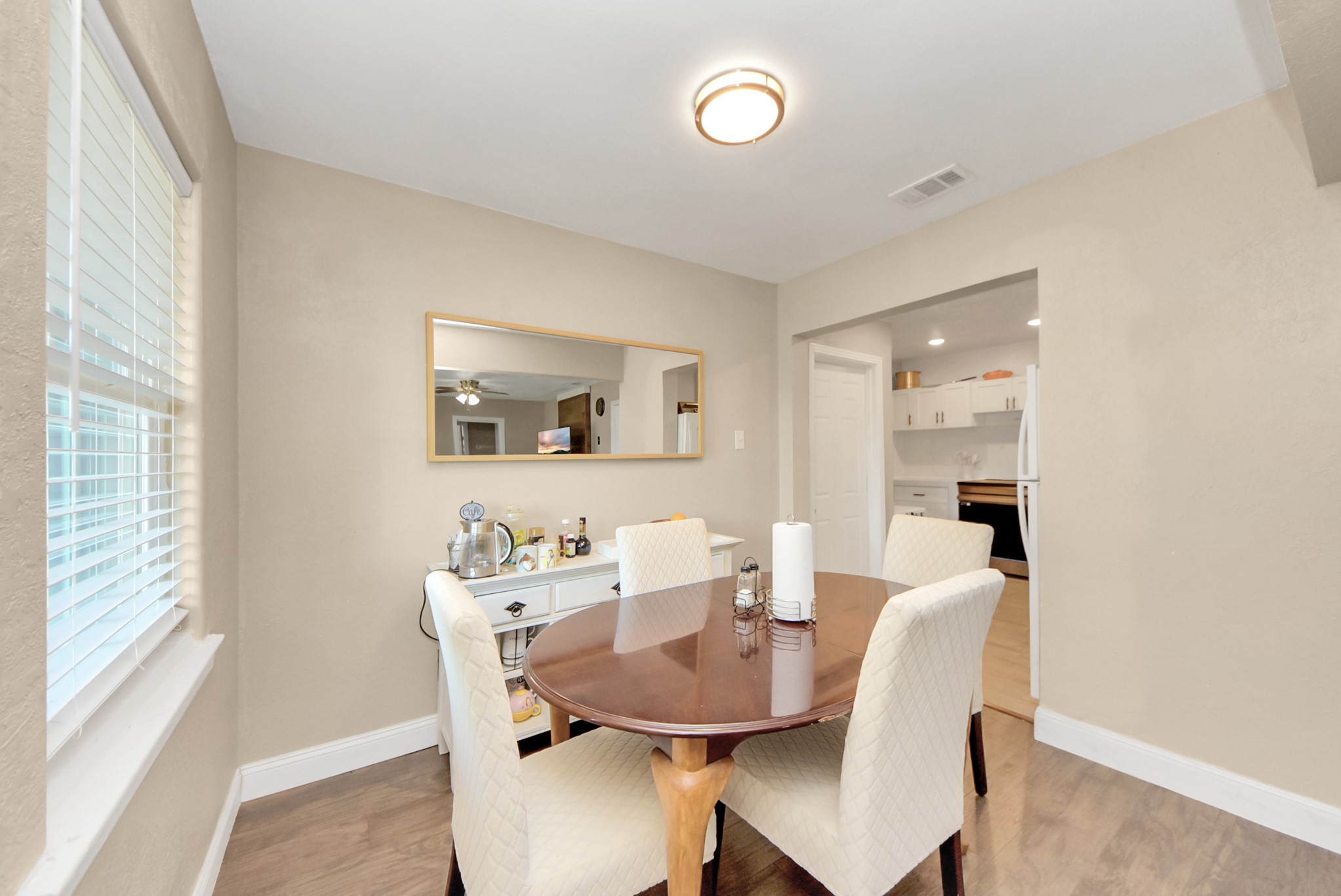 904 Sunset Dr Drive, Pasadena, TX 77506