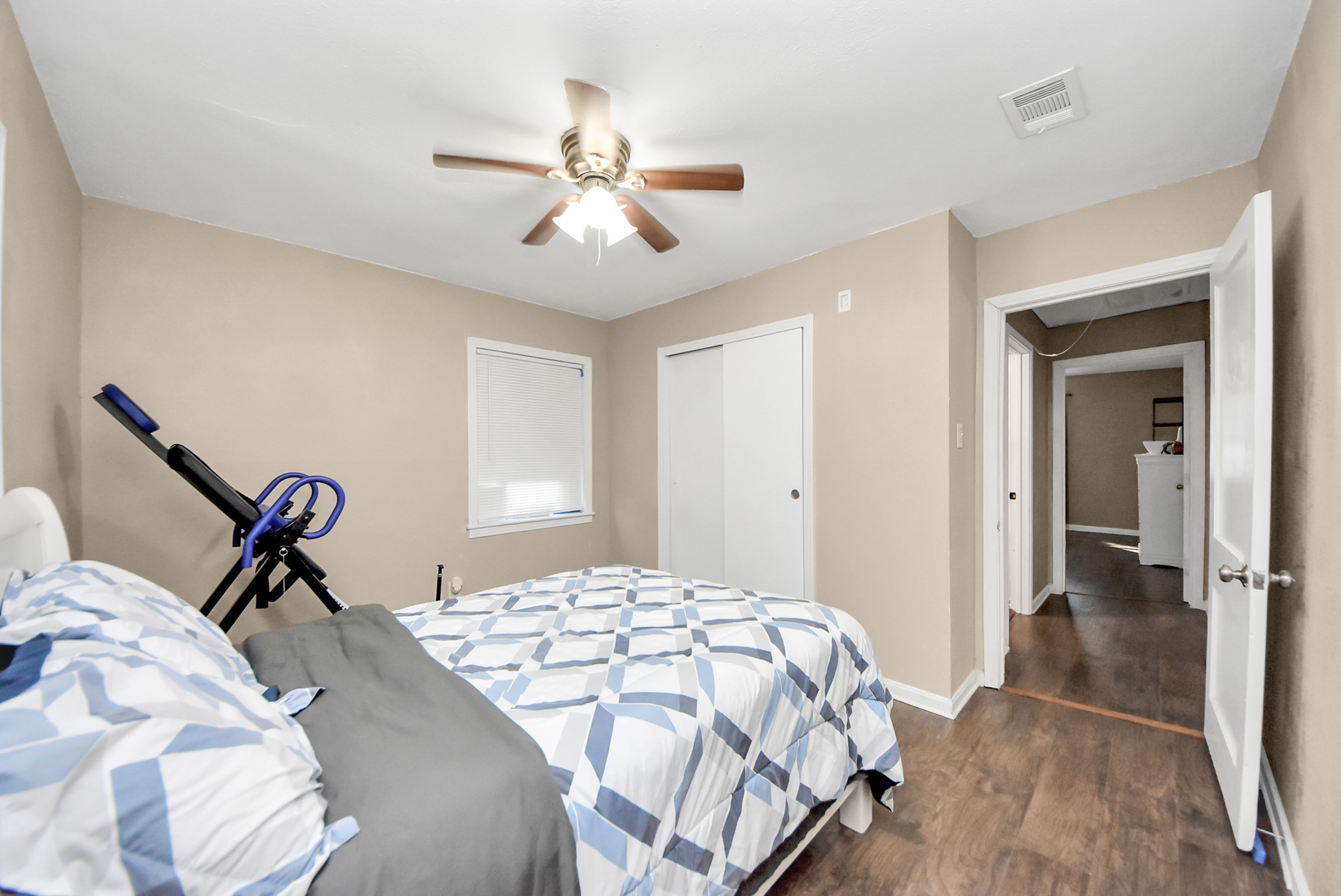 904 Sunset Dr Drive, Pasadena, TX 77506