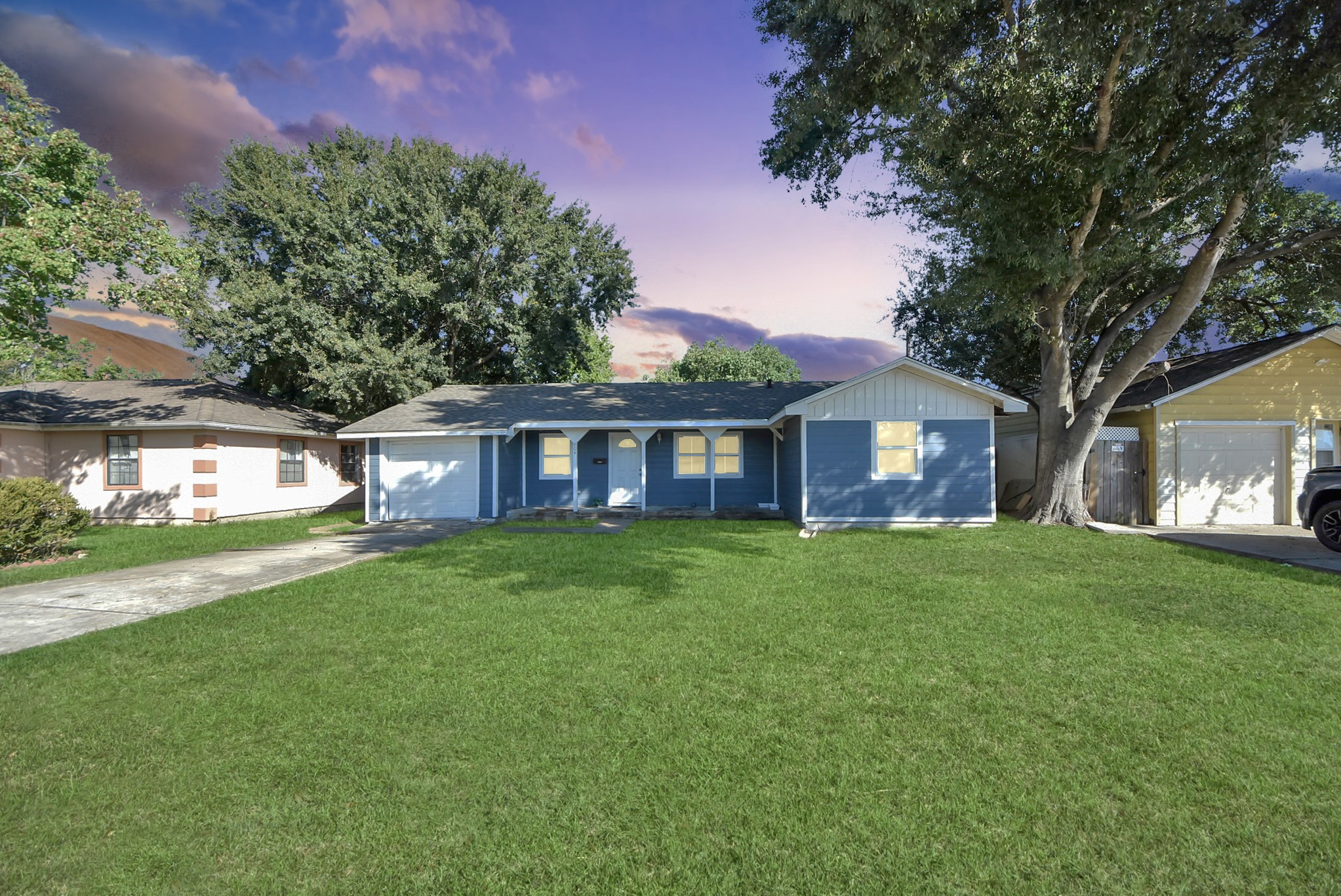 904 Sunset Dr Drive, Pasadena, TX 77506