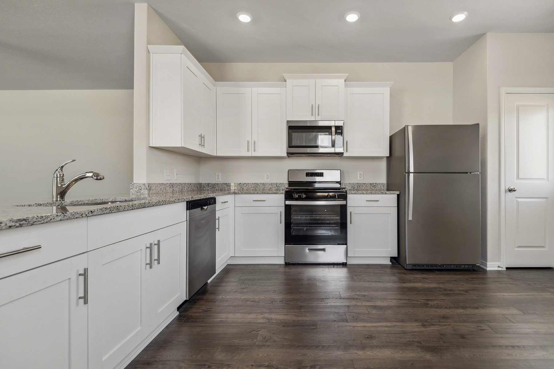 15865 Berry Hill Drive, Conroe, TX 77303