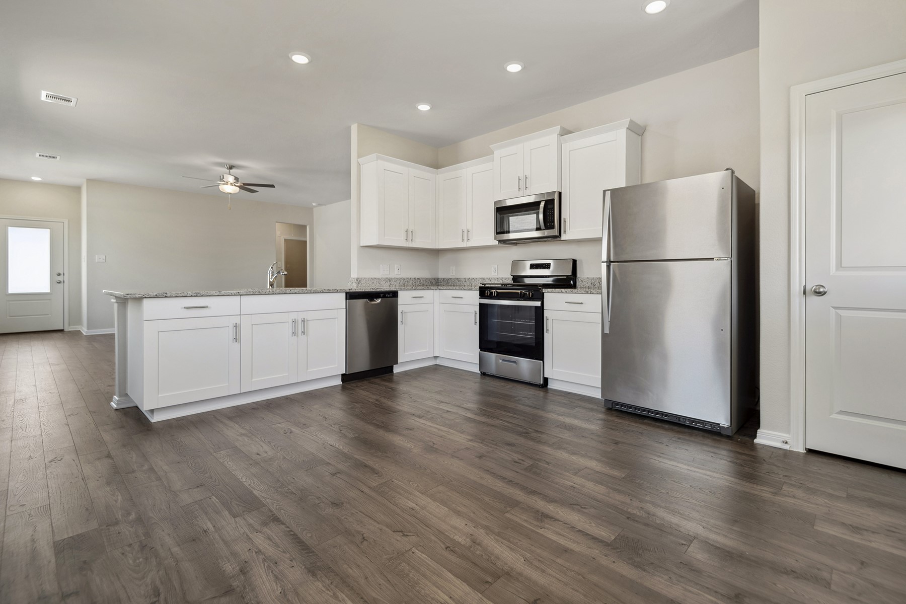 15865 Berry Hill Drive, Conroe, TX 77303