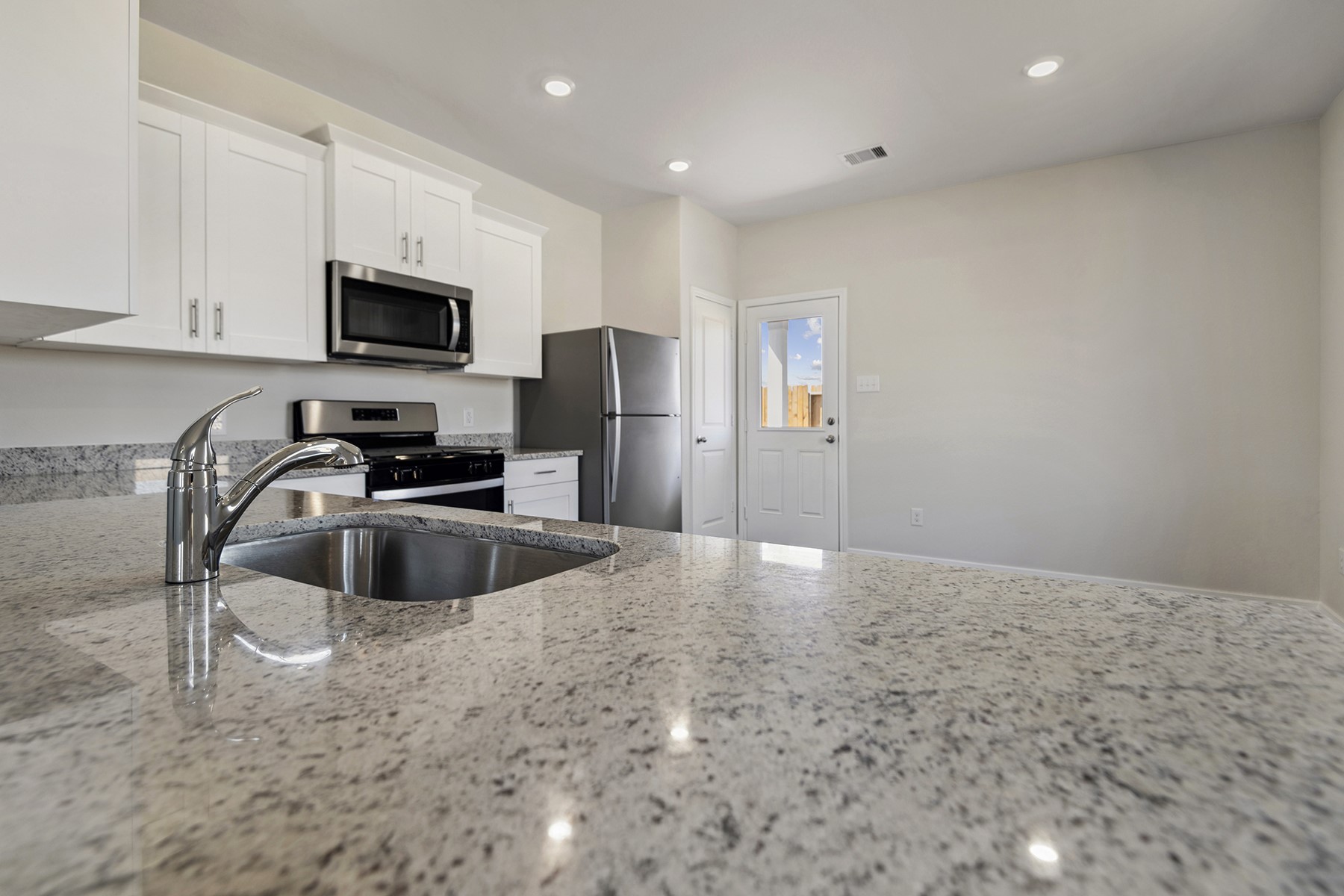 15865 Berry Hill Drive, Conroe, TX 77303