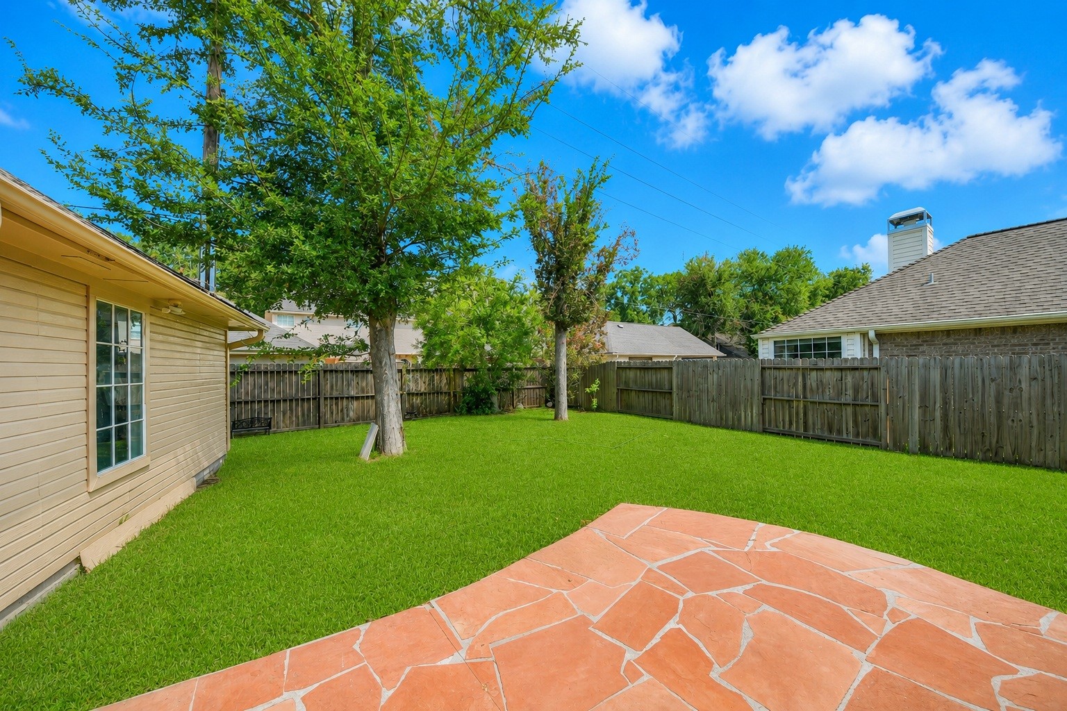 1123 Glendale Drive, Sugar Land, TX 77479