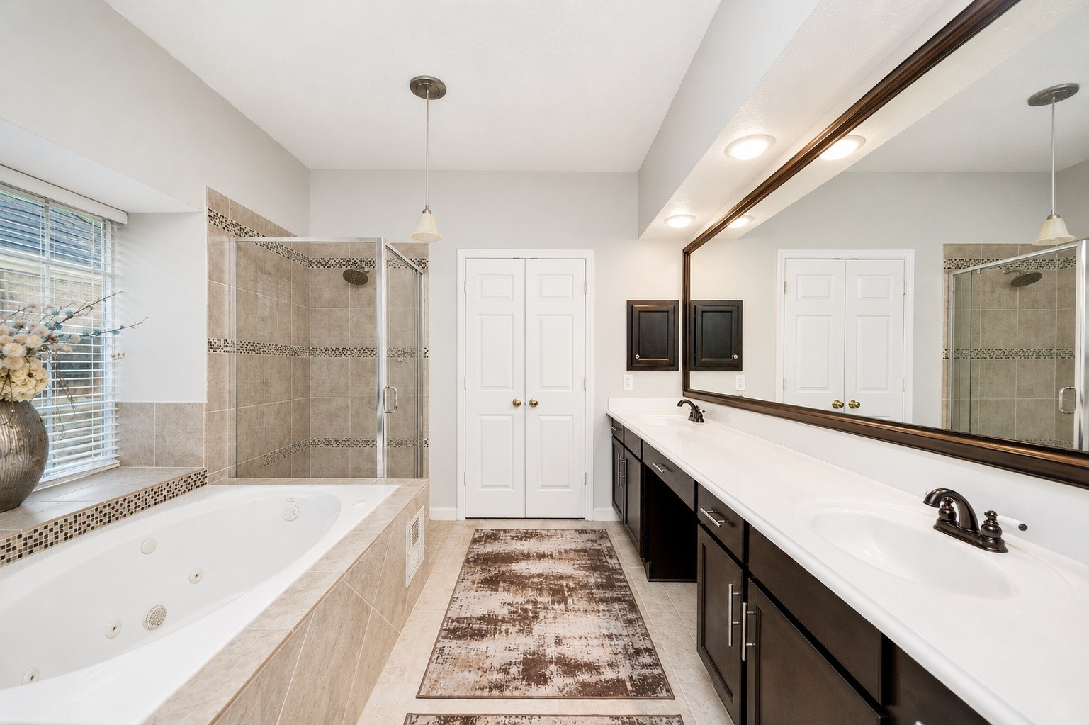 1123 Glendale Drive, Sugar Land, TX 77479