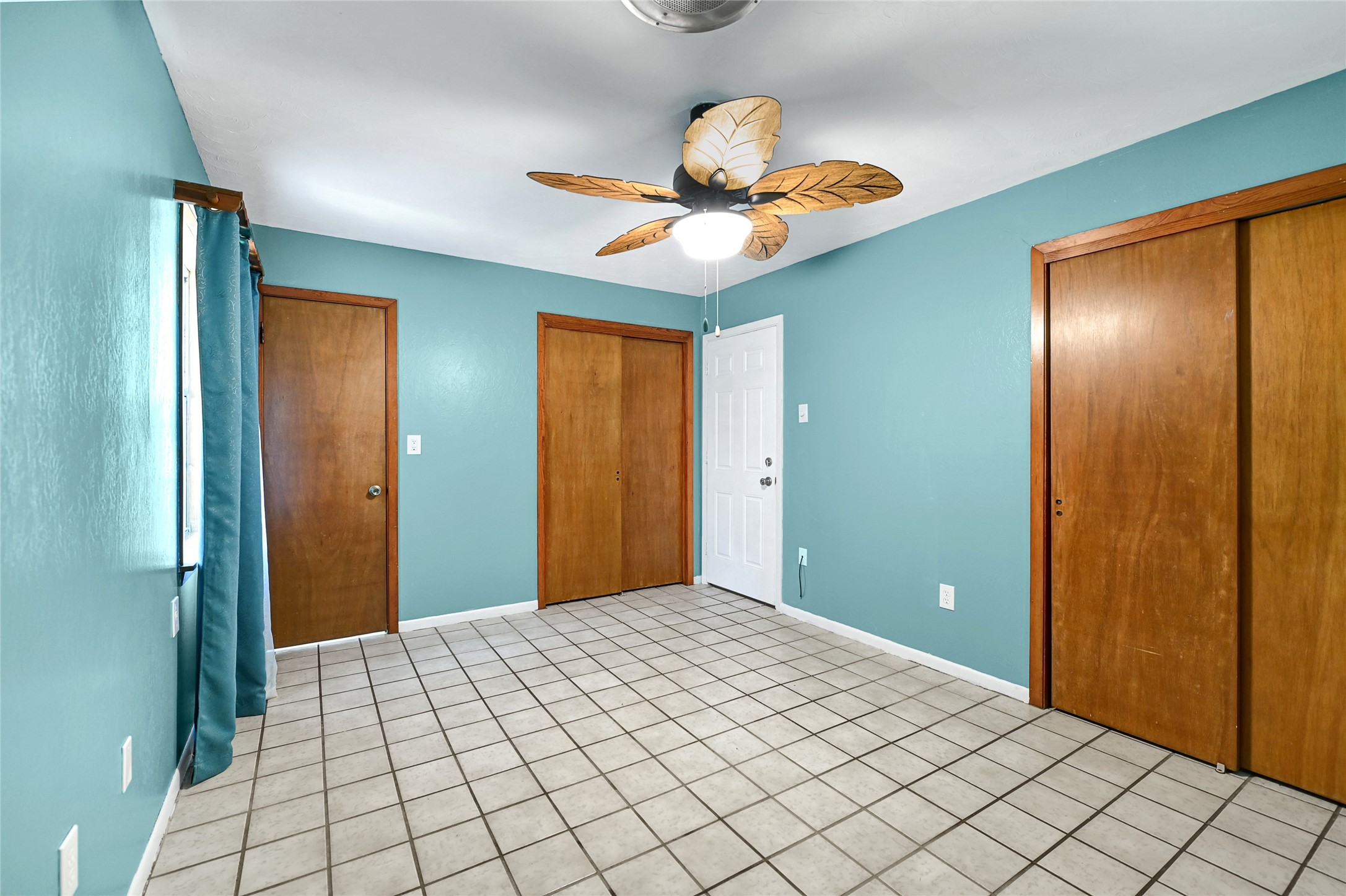 3202 Mckinney Drive, La Marque, TX 77568