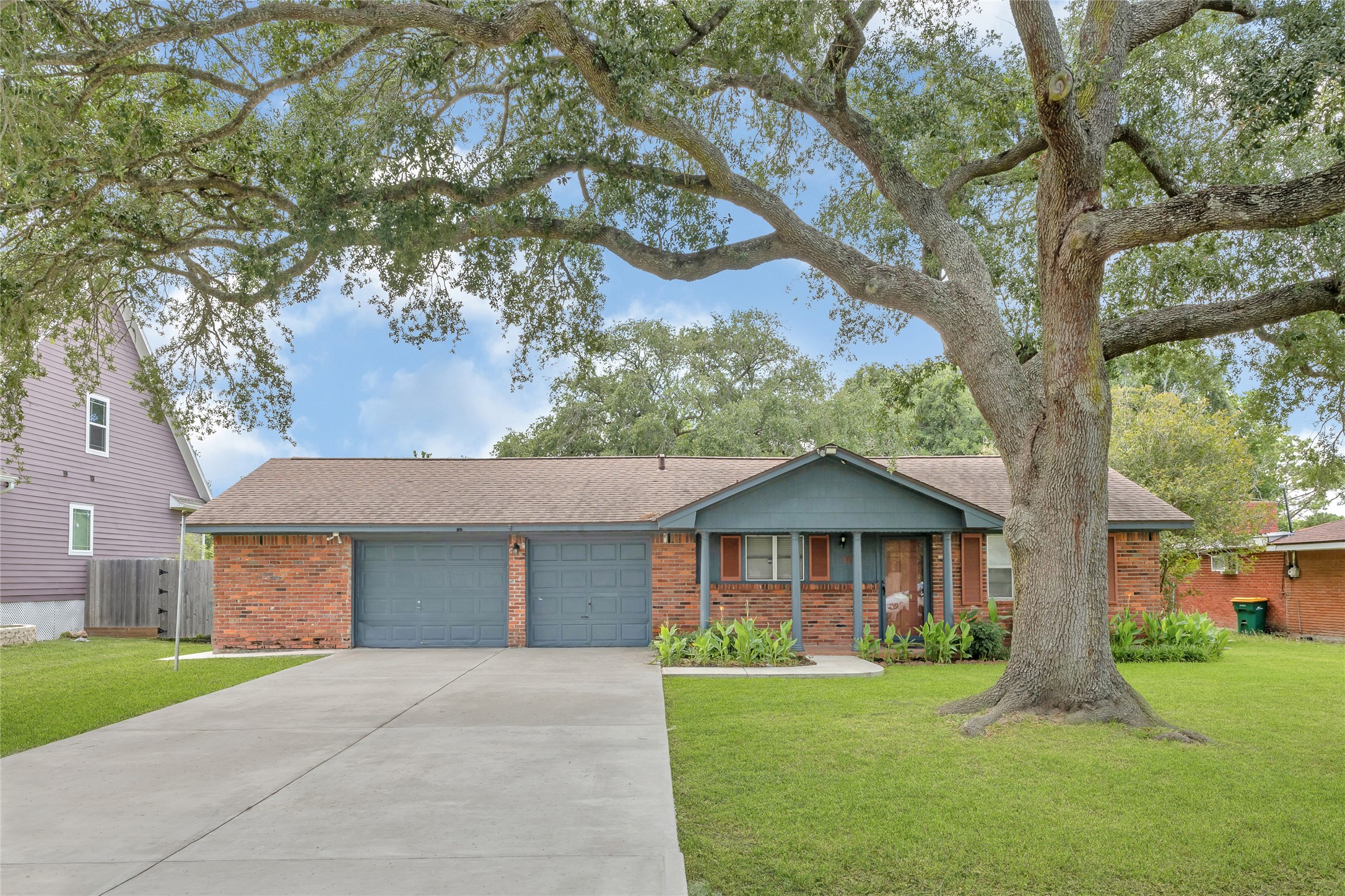 3202 Mckinney Drive, La Marque, TX 77568 3202 Mckinney Drive, La Marque, TX 77568
