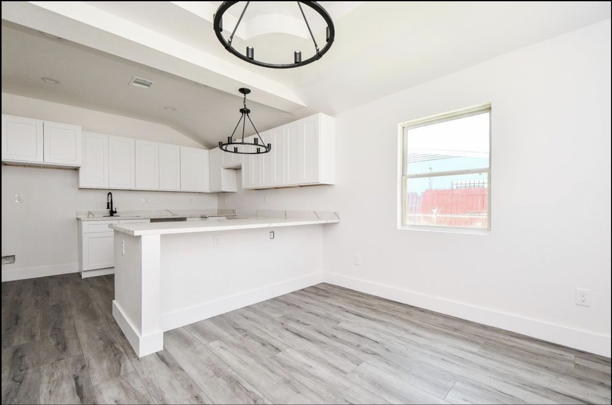 5030 Rapido Road, Houston, TX 77033 5030 Rapido Road, Houston, TX 77033