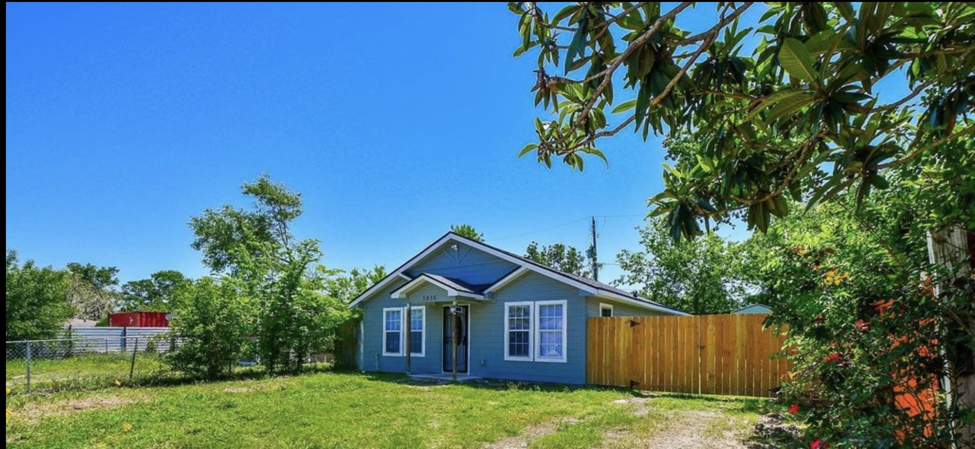 5030 Rapido Road, Houston, TX 77033 5030 Rapido Road, Houston, TX 77033