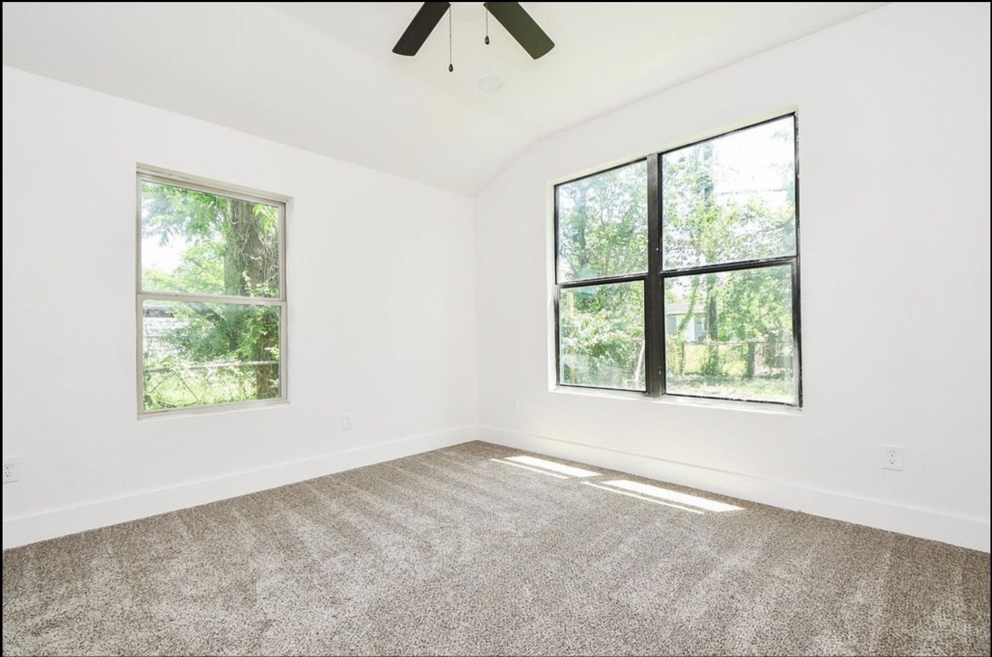 5030 Rapido Road, Houston, TX 77033 5030 Rapido Road, Houston, TX 77033