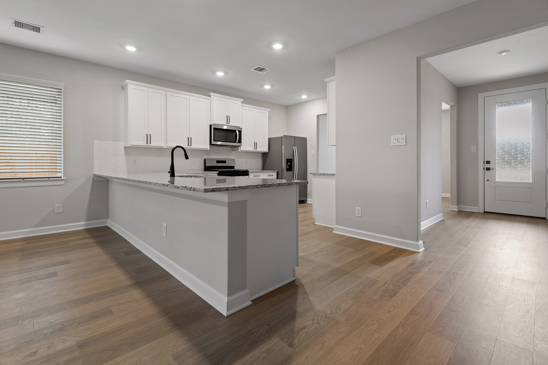 21563 Bluebonnet Bay Drive, Magnolia, TX 77354 21563 Bluebonnet Bay Drive, Magnolia, TX 77354