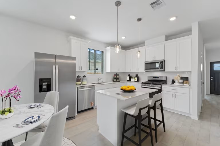 MODEL HOME images may NOT be consistent with the finished product. MODEL HOME images may NOT be consistent with the finished product.