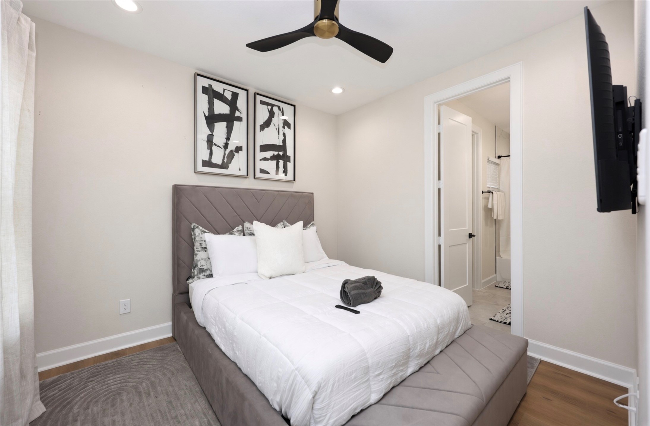 1605 Sylveste Street, Houston, TX 77009