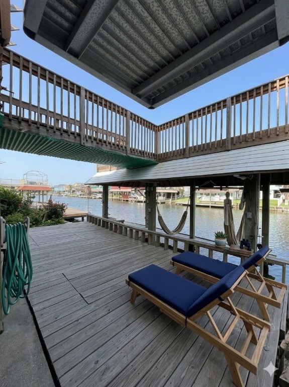 662 Warsaw Street, Hitchcock, TX 77563