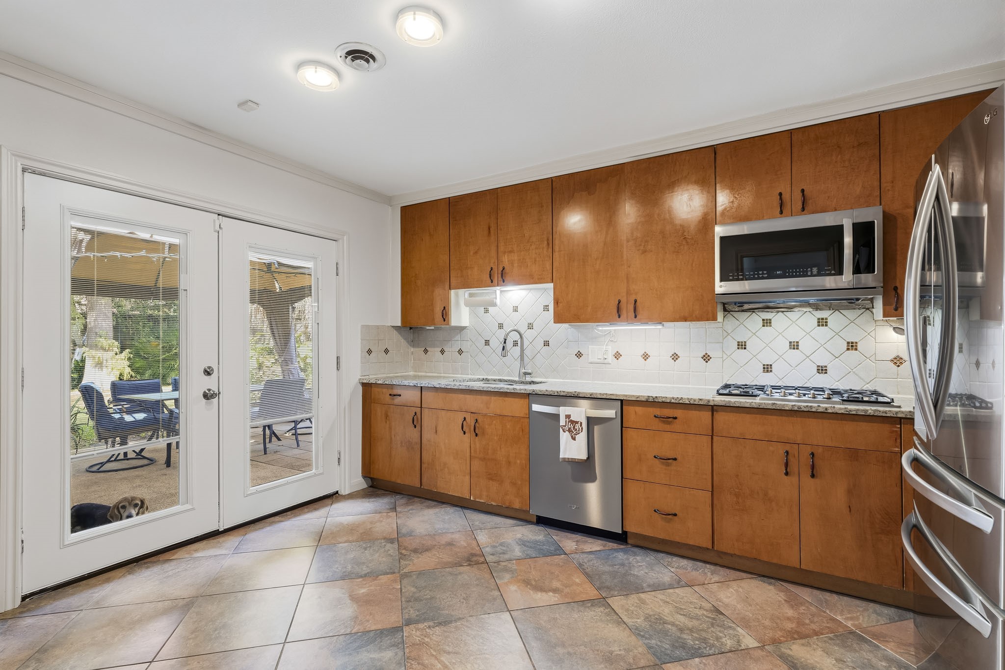 4612 Evergreen Street, Bellaire, TX 77401
