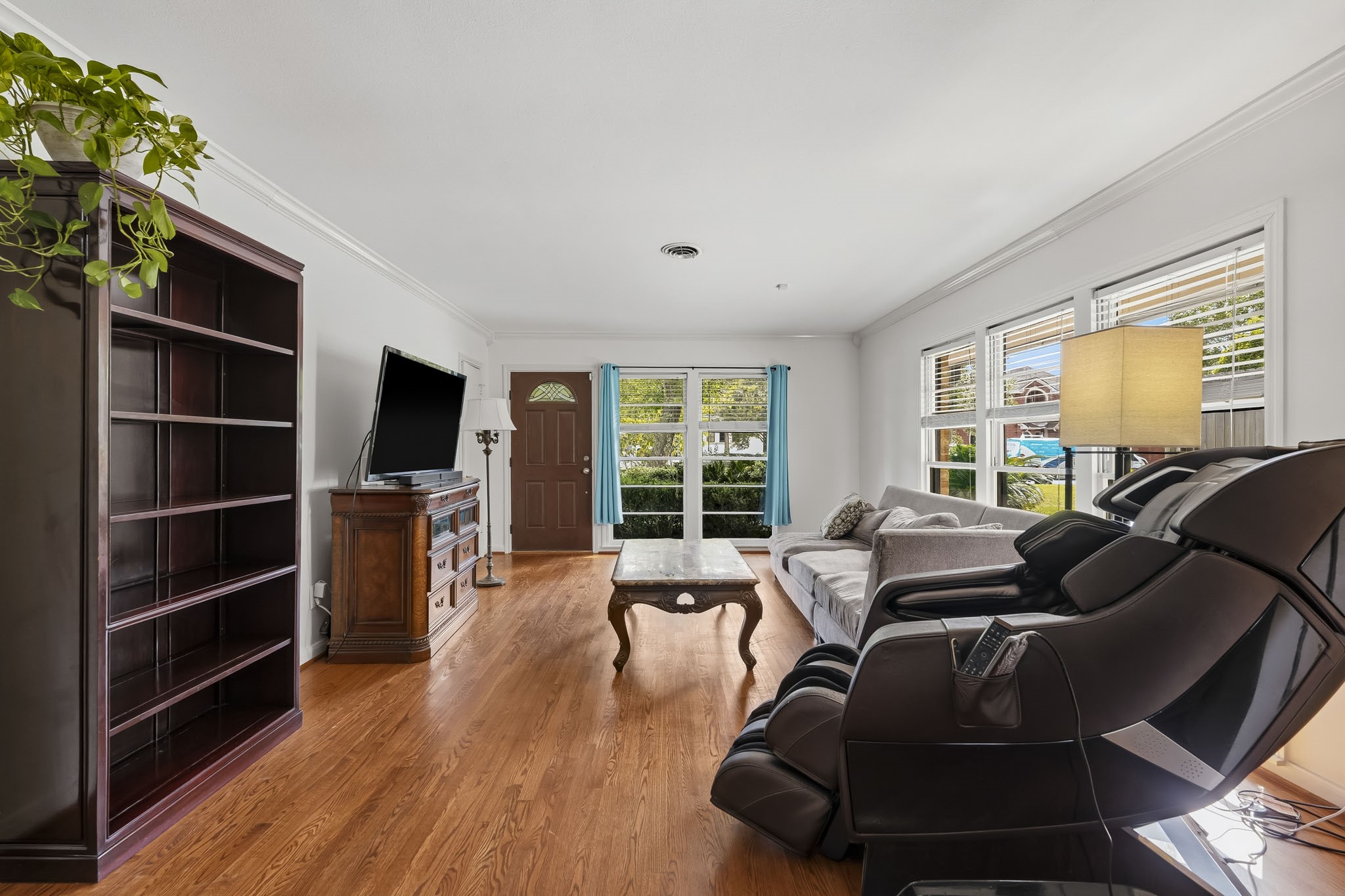 4612 Evergreen Street, Bellaire, TX 77401